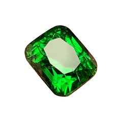 2.6 Cts Chrome Green Color Tourmaline Cushion Cut Gemstone for Jewellery 8mm