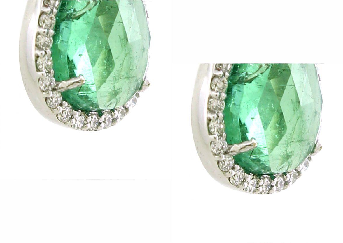 Pear Cut 2.6 cts of Pear cut tourmaline stud Earrings For Sale