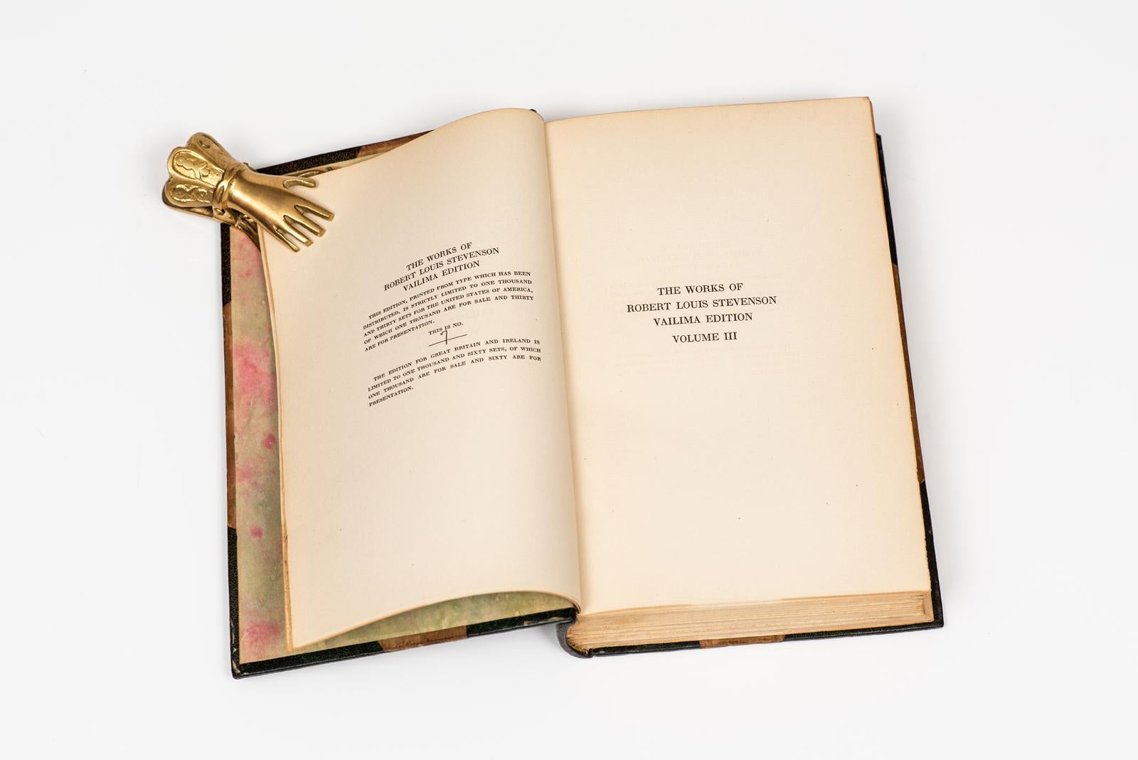 26 Volumes. Robert Louis Stevenson. Complete Works. In Good Condition For Sale In New York, NY