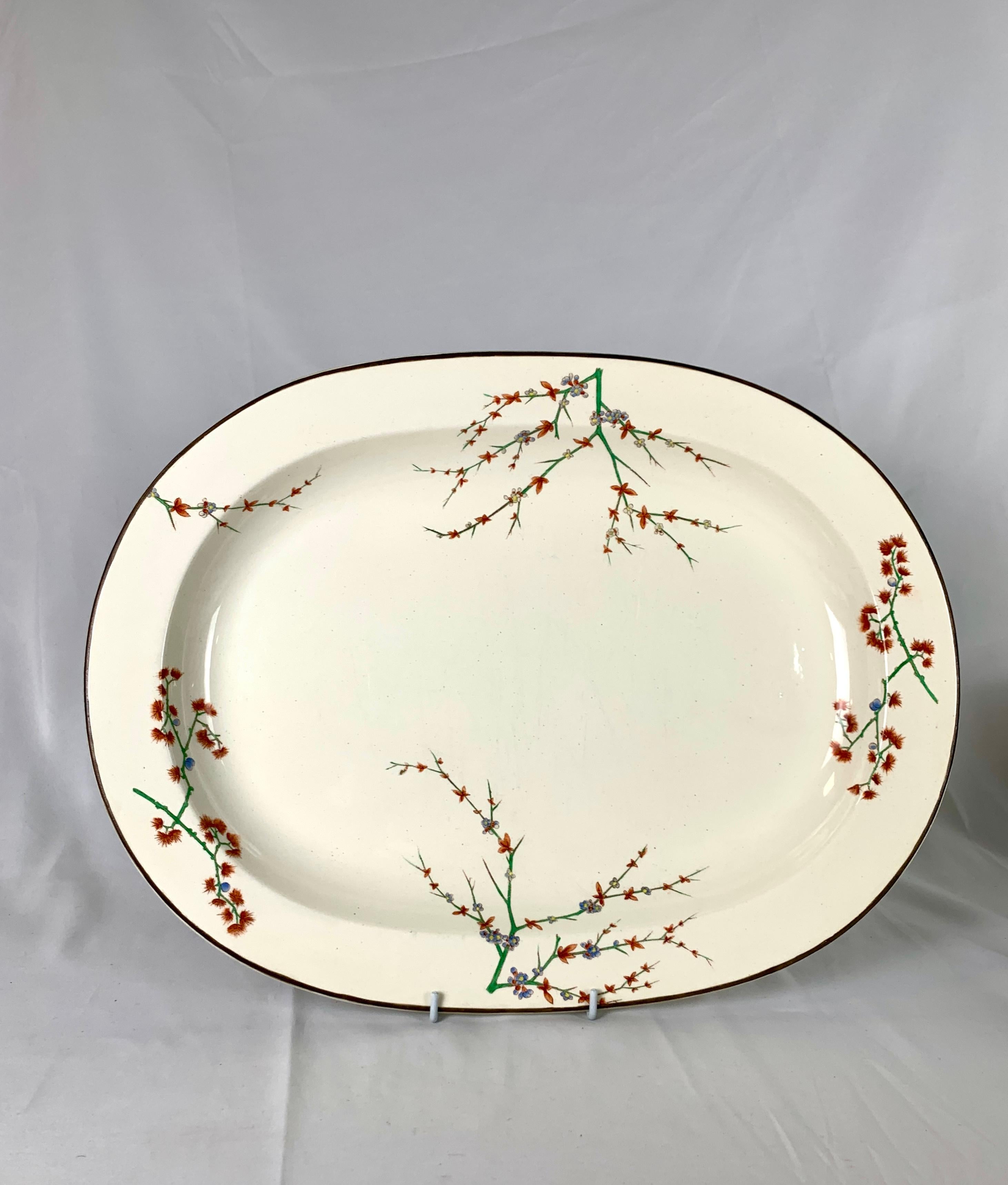 26 Platos de Cena de Crema Inglesa Wedgwood con Plato Grande en venta 2