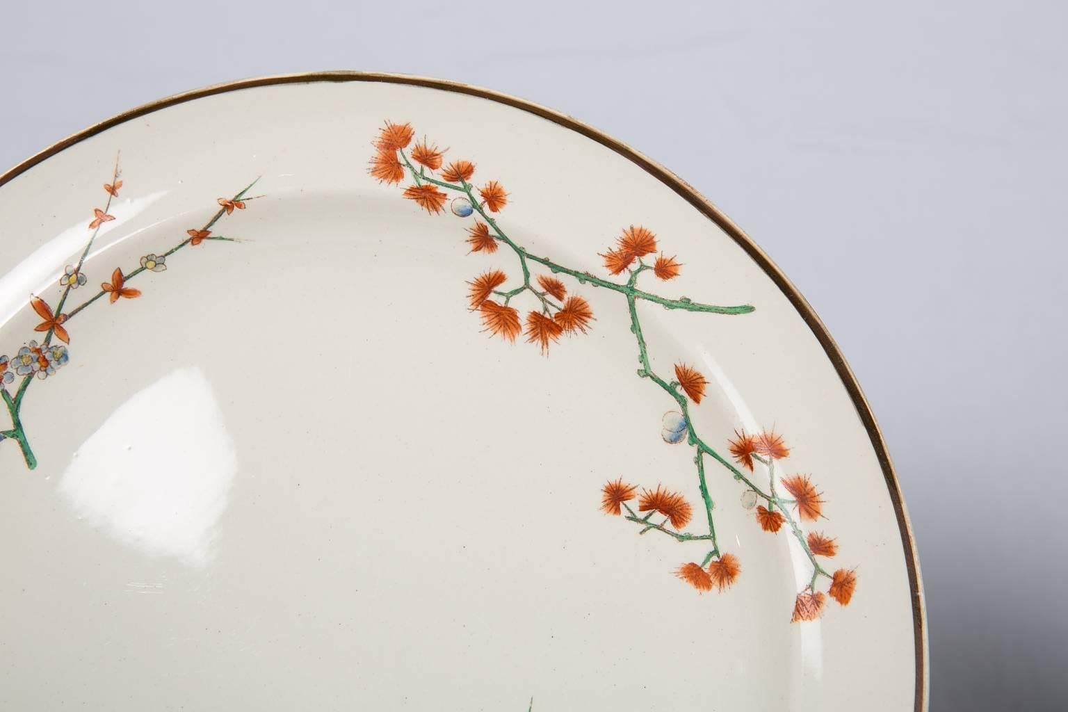 26 Wedgwood Creamware Dinner Plates with Thistle Design Made, circa 1880 In Excellent Condition For Sale In Katonah, NY