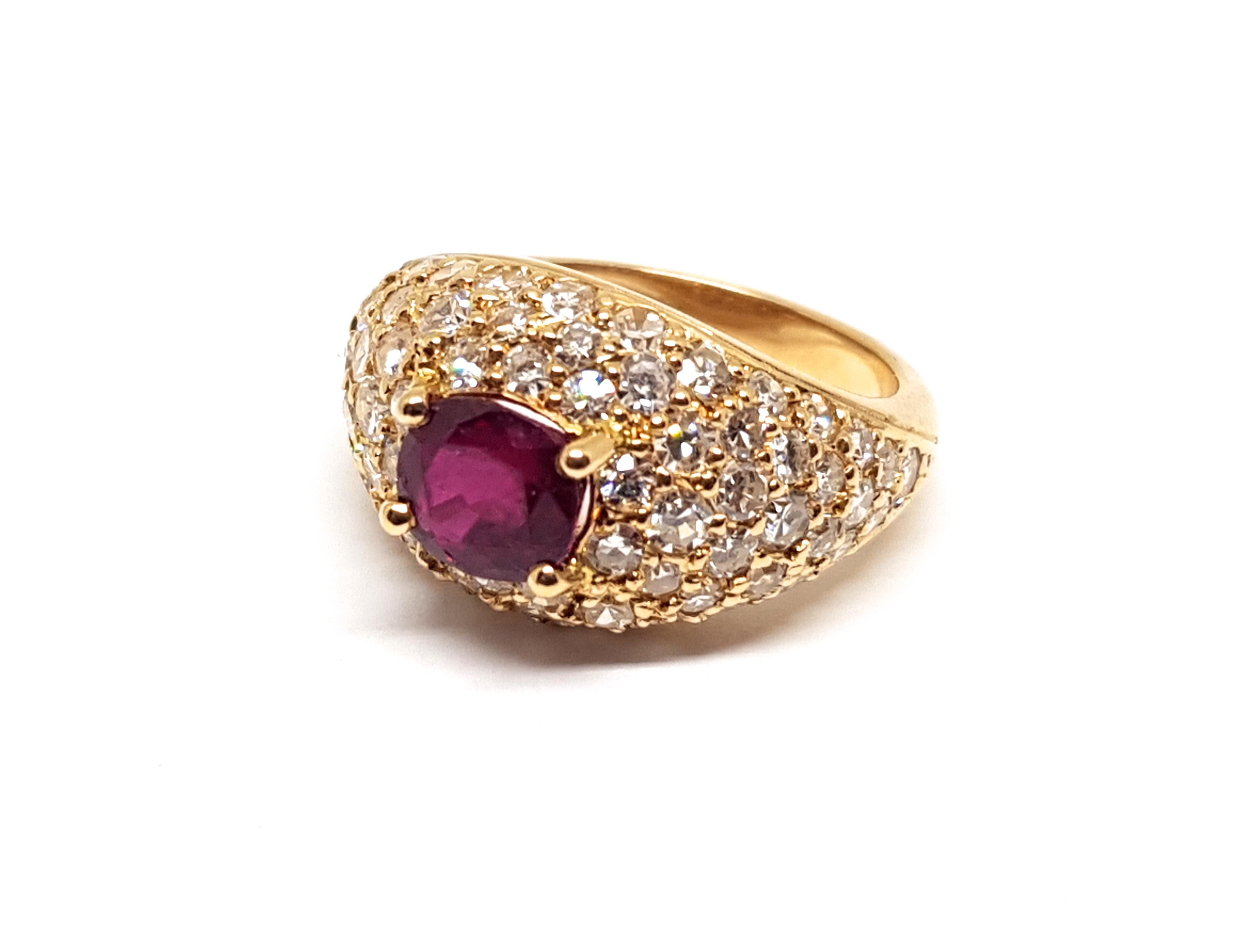 2.60 Carat 18 Karat Yellow Gold Diamond Ruby Cocktail Ring 4