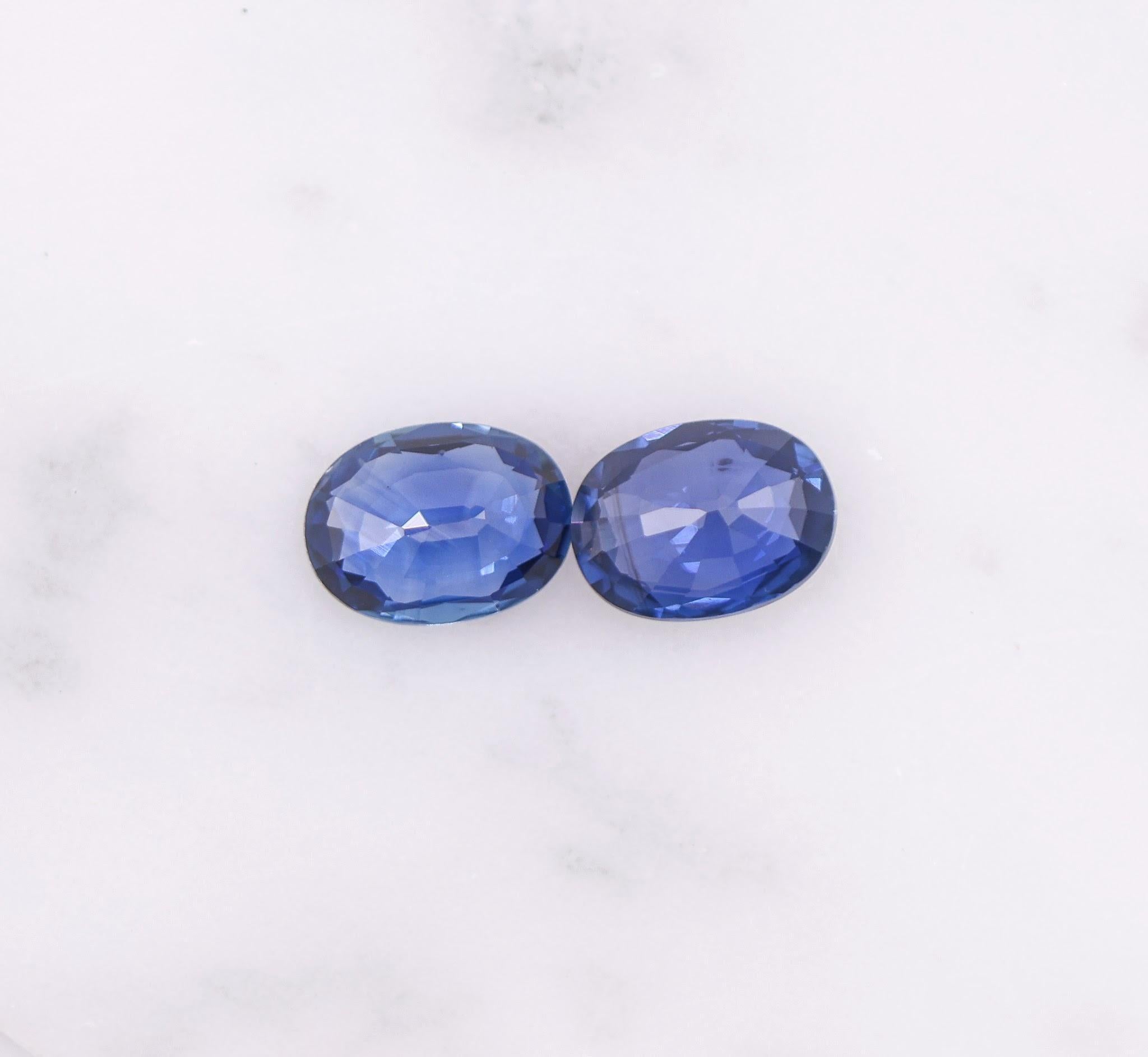2.60 Carat Blue Sapphire Loose Gemstone Oval 8x6mm For Sale 1