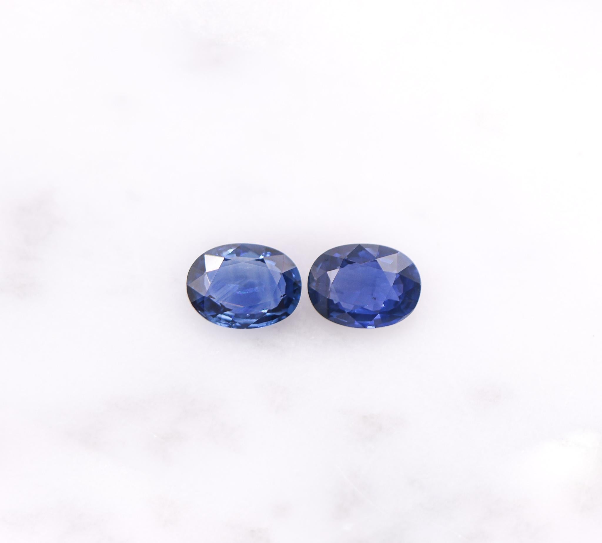 2.60 Carat Blue Sapphire Loose Gemstone Oval 8x6mm For Sale 4