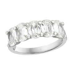 2,60 Karat Diamantring aus Platin mit 5 Steinen im Kissenschliff