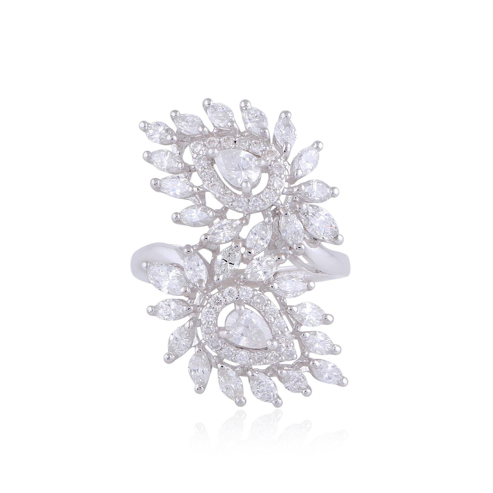 Cette bague a été méticuleusement réalisée en or 14 carats et sertie de 2,60 carats de diamants étincelants. Disponible en or rose, jaune et jaune

La bague est de taille 7 et peut être redimensionnée en plus grand ou plus petit sur demande. 
SUIVRE