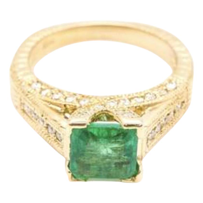 2.60 Carat Natural Emerald and Diamond 14 Karat Solid Yellow Gold Ring For Sale