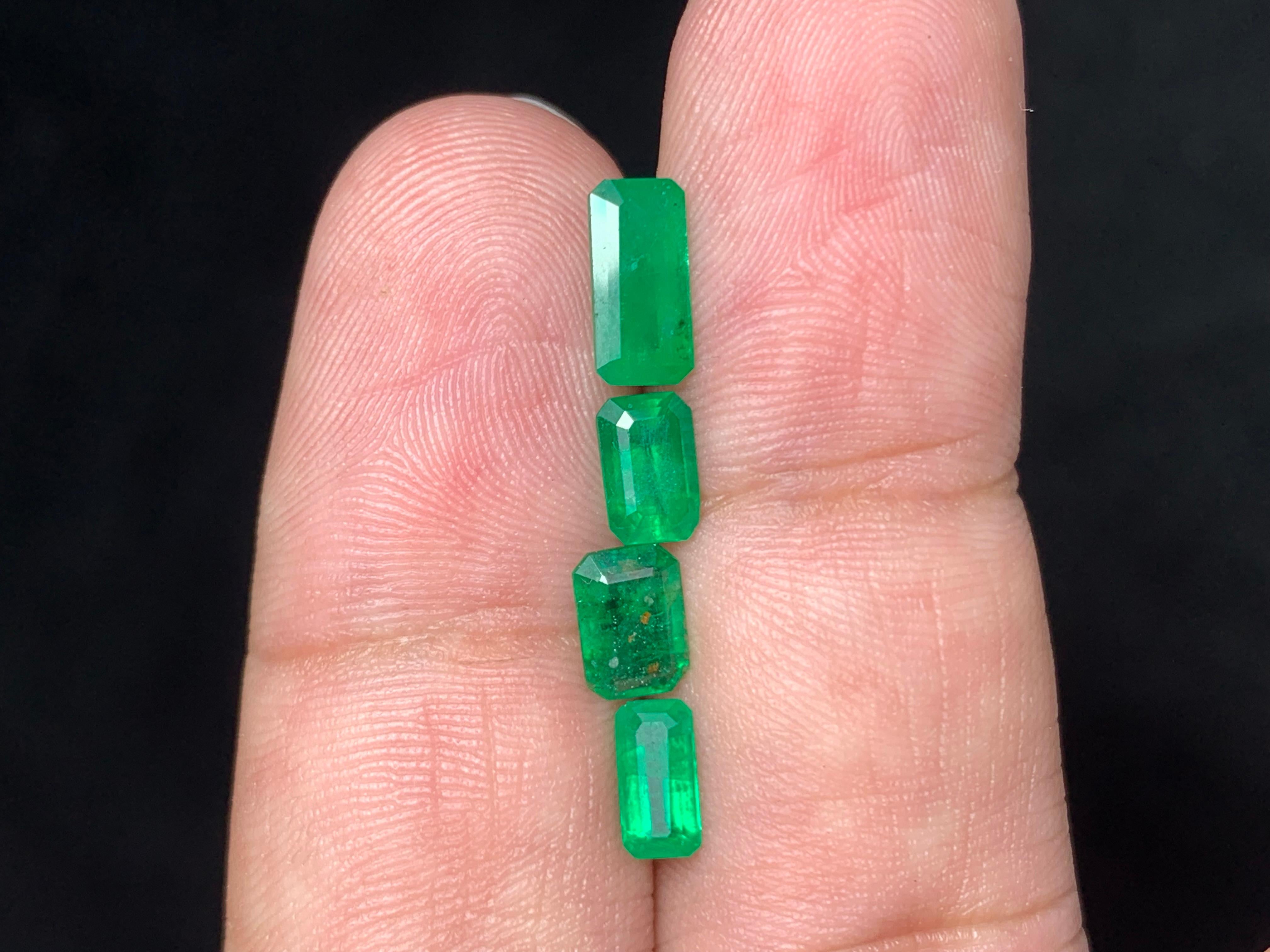 2.60 Carat Natural Loose Emerald Lot From Swat Mine, Pakistan In New Condition For Sale In Peshawar, PK