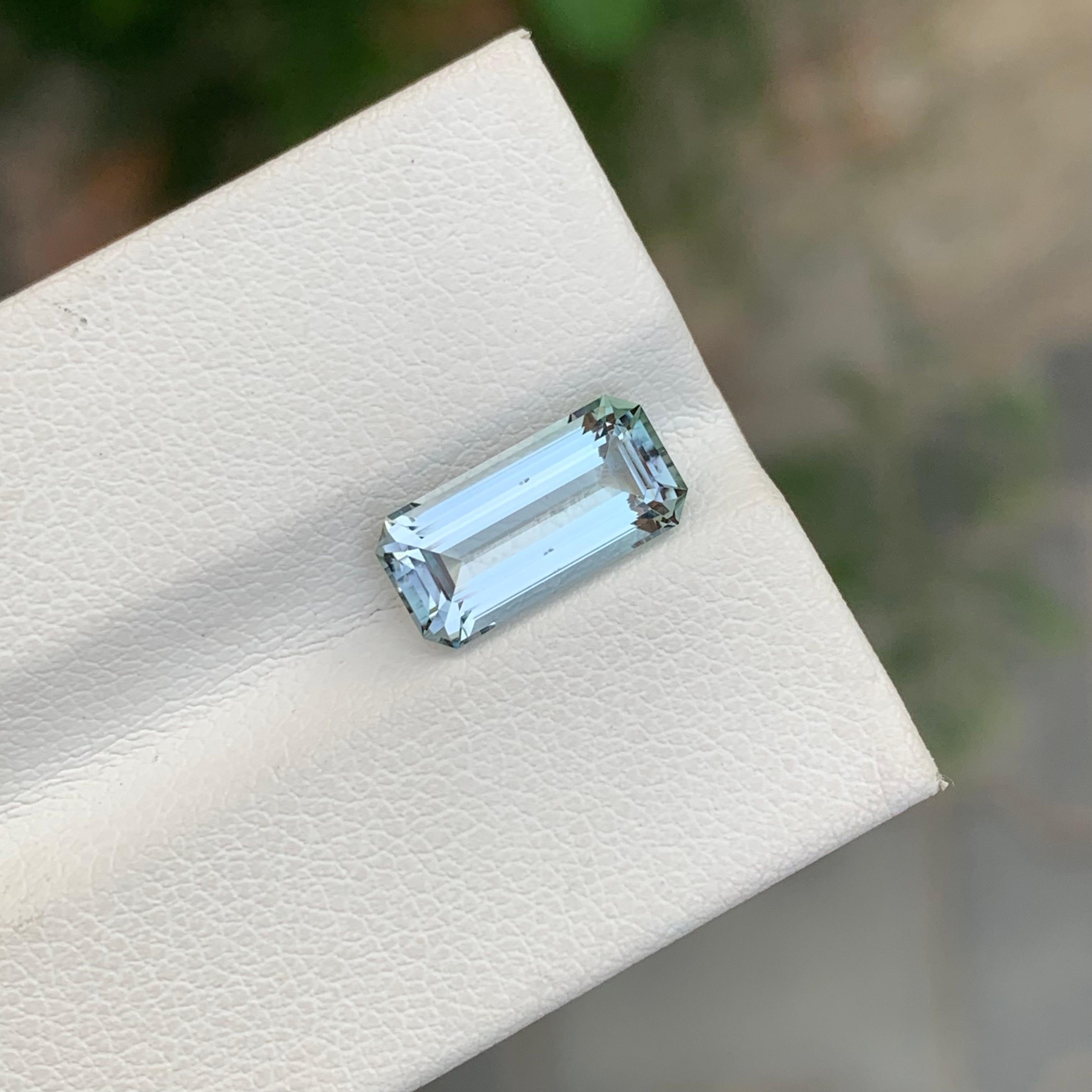 Tourmaline légère en vrac Seafoam

Poids : 2,60 carats
Dimension : 11,8 x 5,8 x 4,5 mm
Origine : Afghanistan
Certificat : Sur demande
Traitement : Non


La tourmaline est une pierre précieuse captivante connue pour sa remarquable variété de