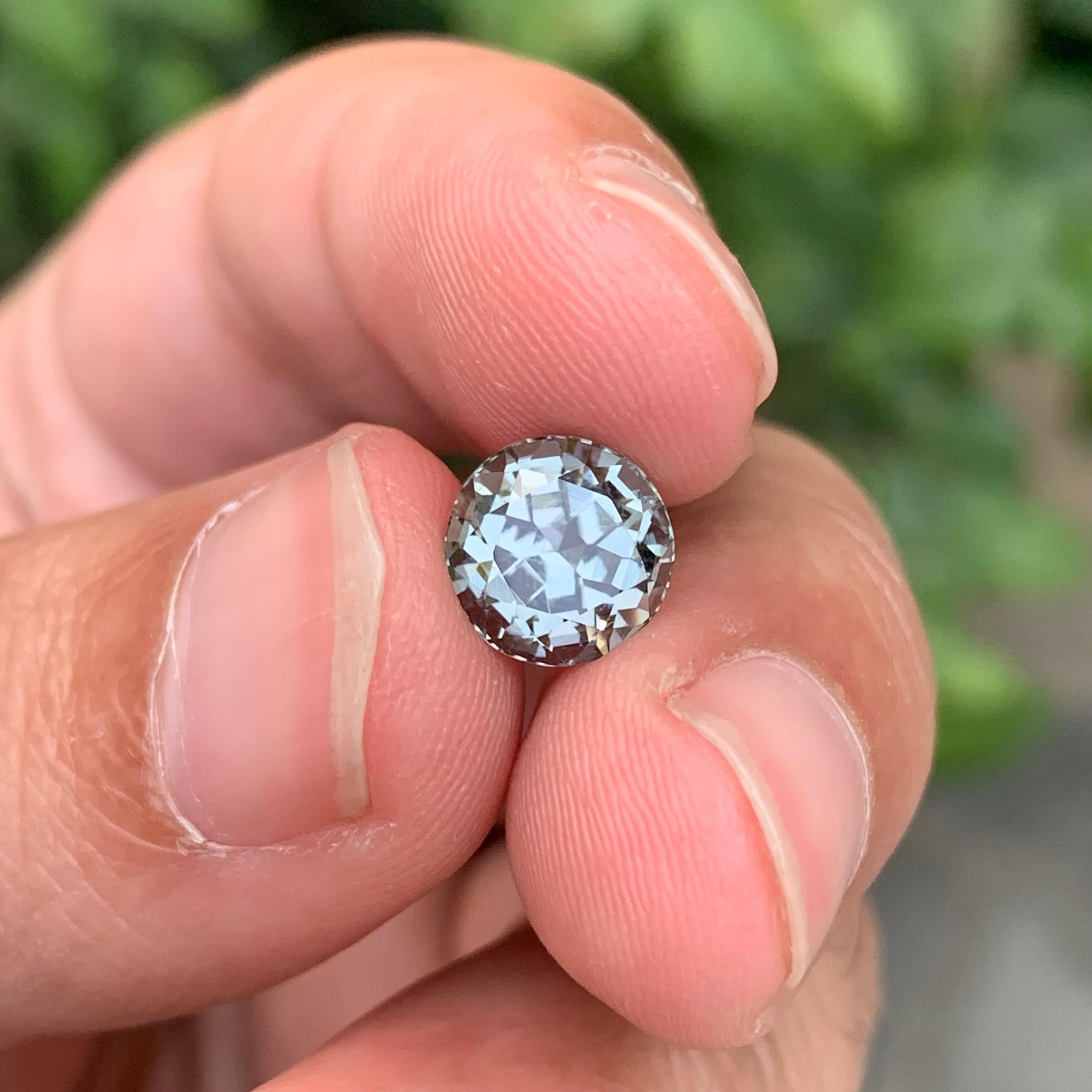 2.60 Carat Natural Loose Steel Grey Tourmaline Round Shape Gem For Sale 4