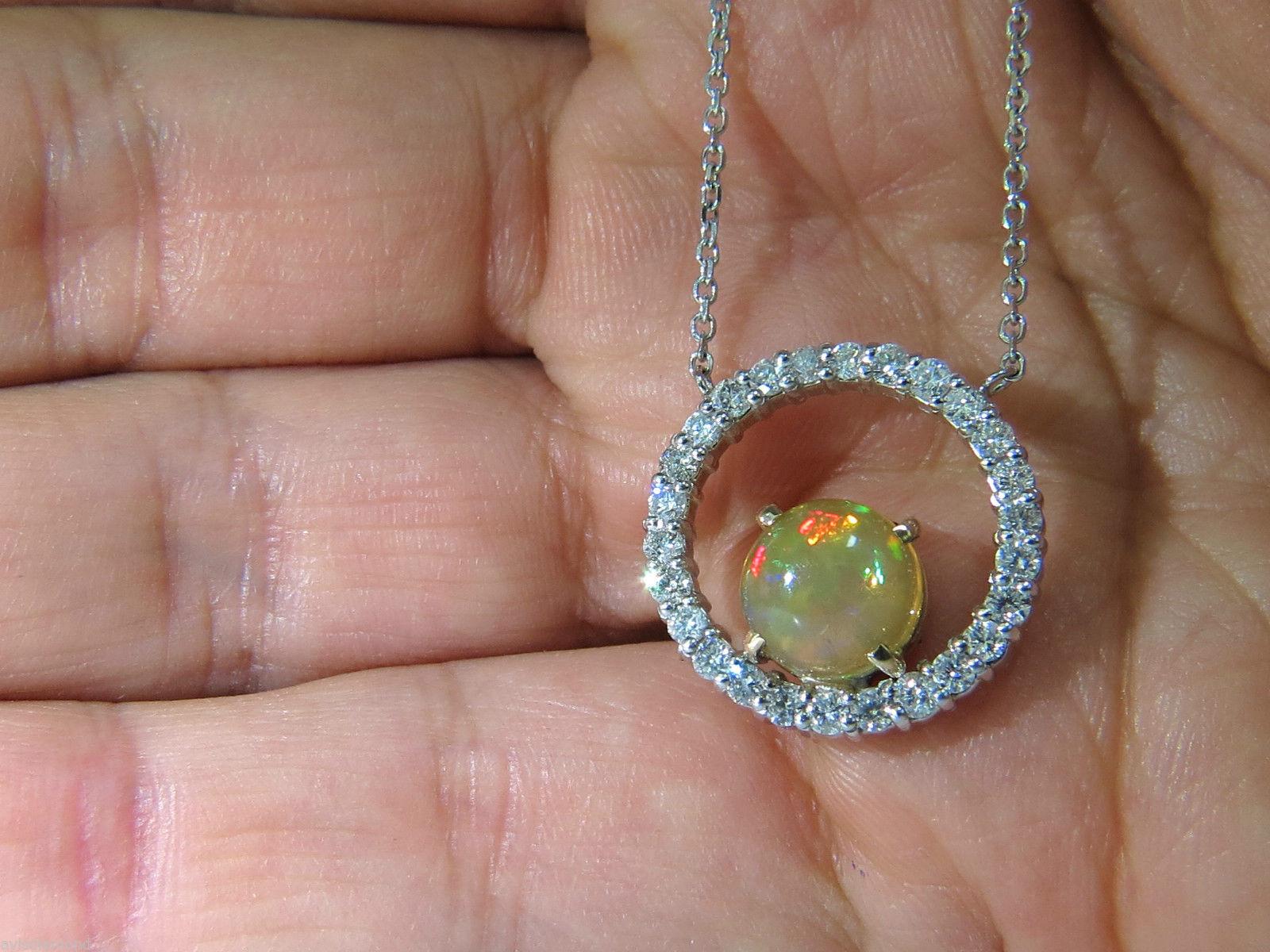 Women's or Men's 2.60 Carat Natural Vibrant Opal Diamond Necklace 14 Karat For Sale