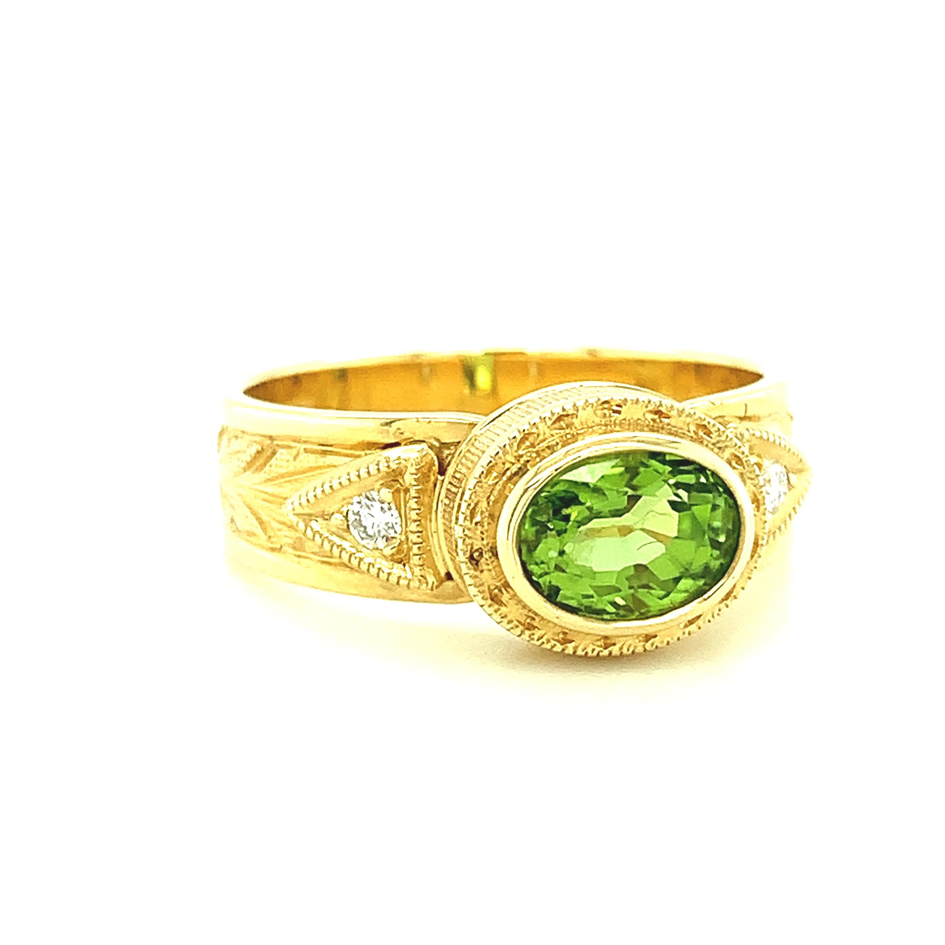Artisan 2.60 Carat Peridot and Diamond Yellow Gold Engraved Bezel Band Ring For Sale