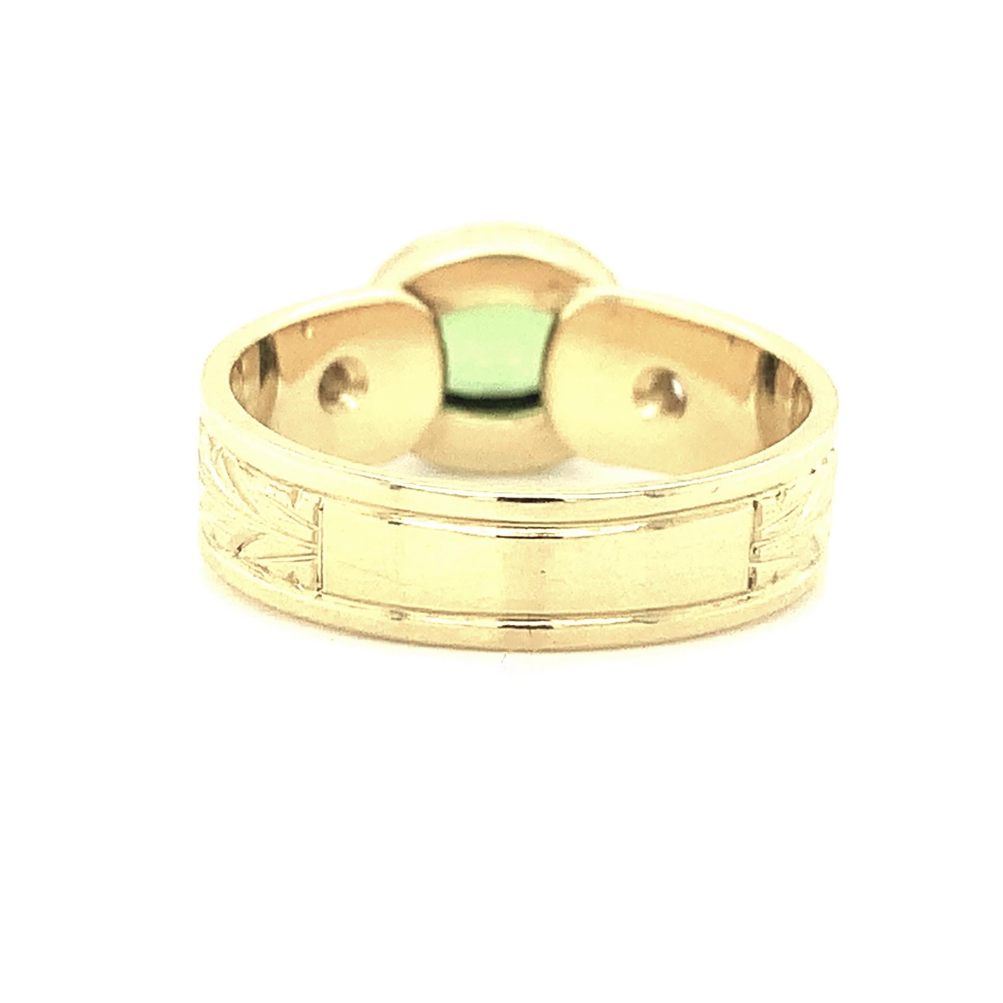 Women's or Men's 2.60 Carat Peridot and Diamond Yellow Gold Engraved Bezel Band Ring For Sale