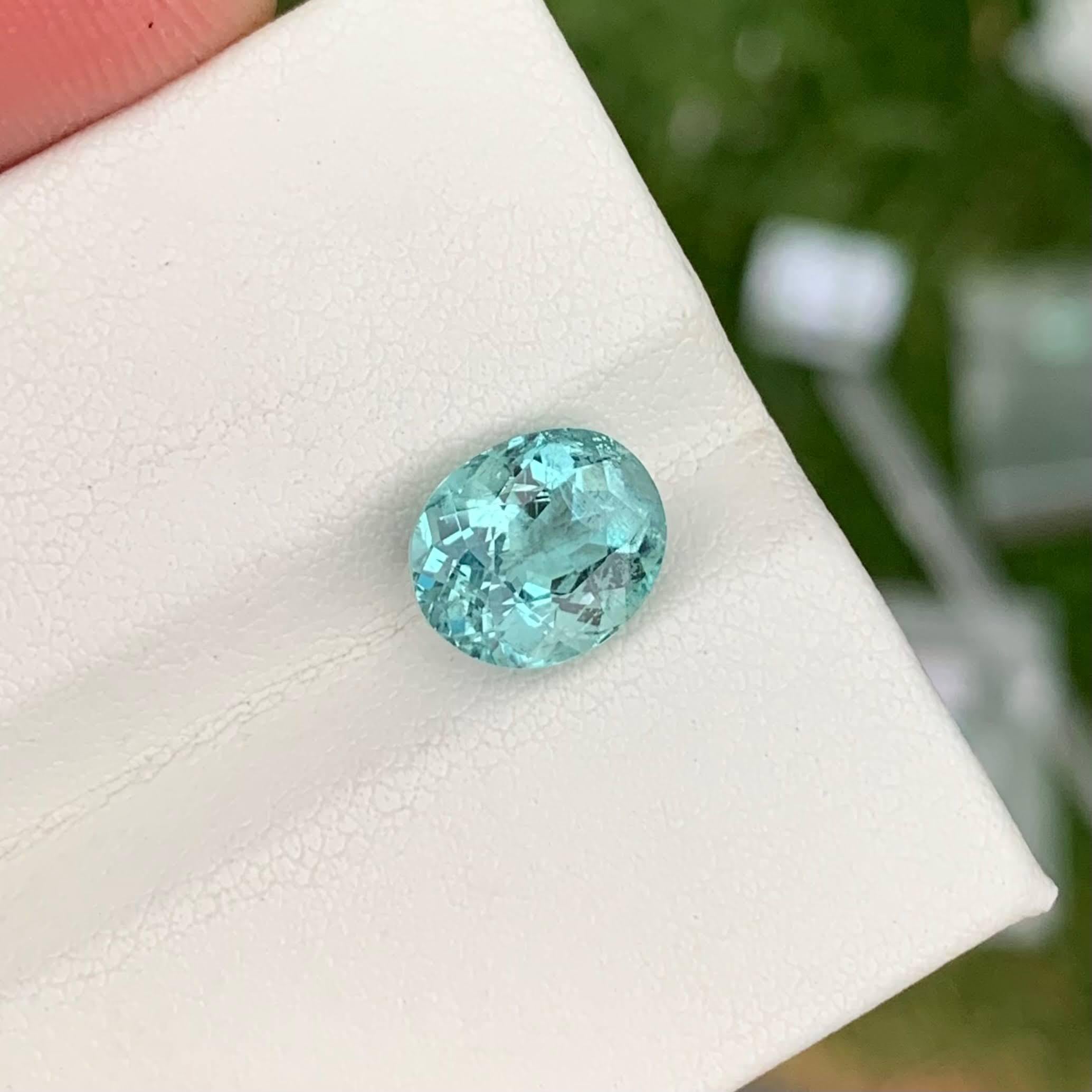 2.60 Carats Deep Blue Loose Aquamarine Stone Oval Cut Natural Nigerian Gemstone In New Condition For Sale In Bangkok, TH