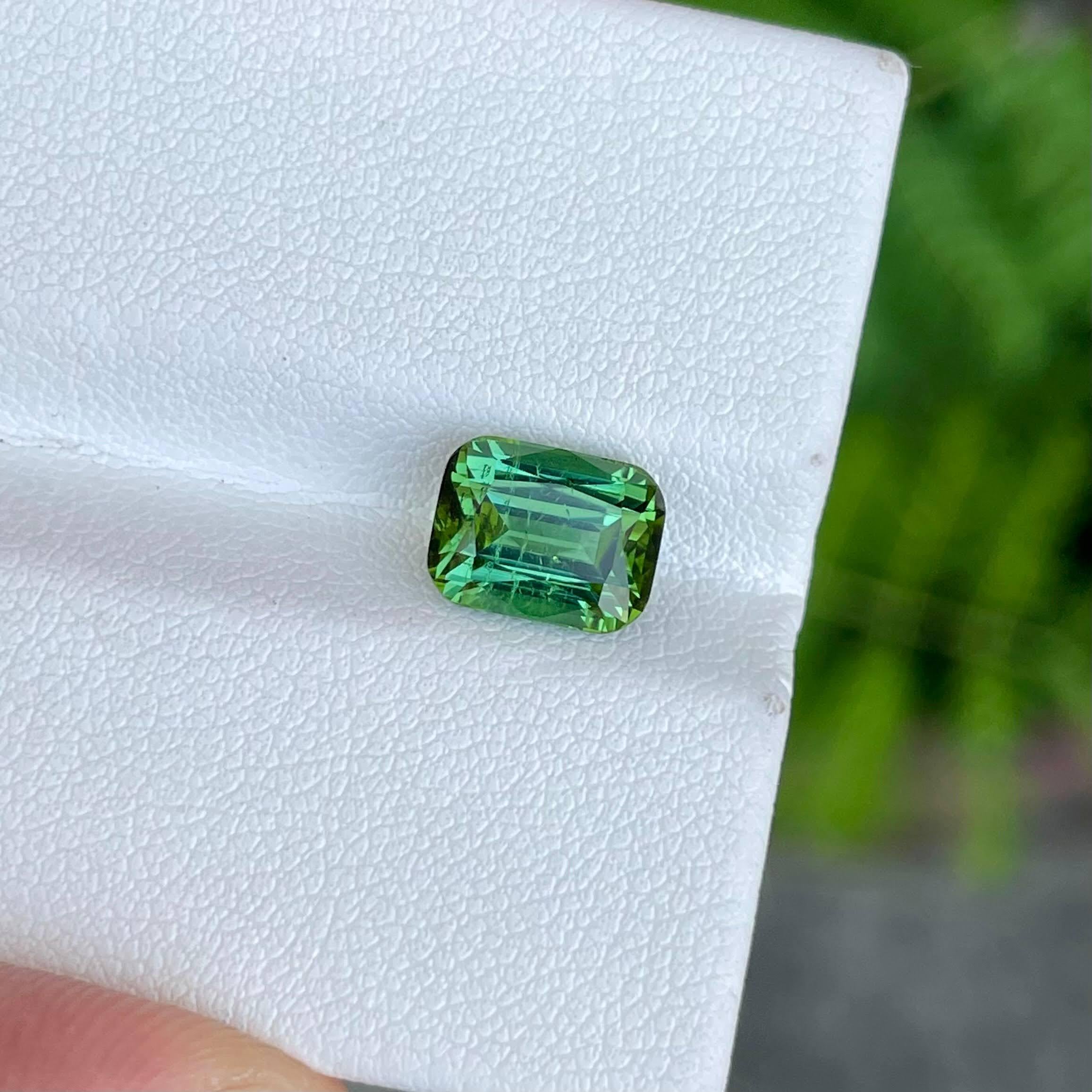 Women's or Men's 2.60 carats Mint Green Tourmaline Stone Cushion Cut Afghan Gemstone For Sale