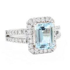 2.60 Carat Natural Aquamarine and Diamond 14 Karat Solid White Gold Ring