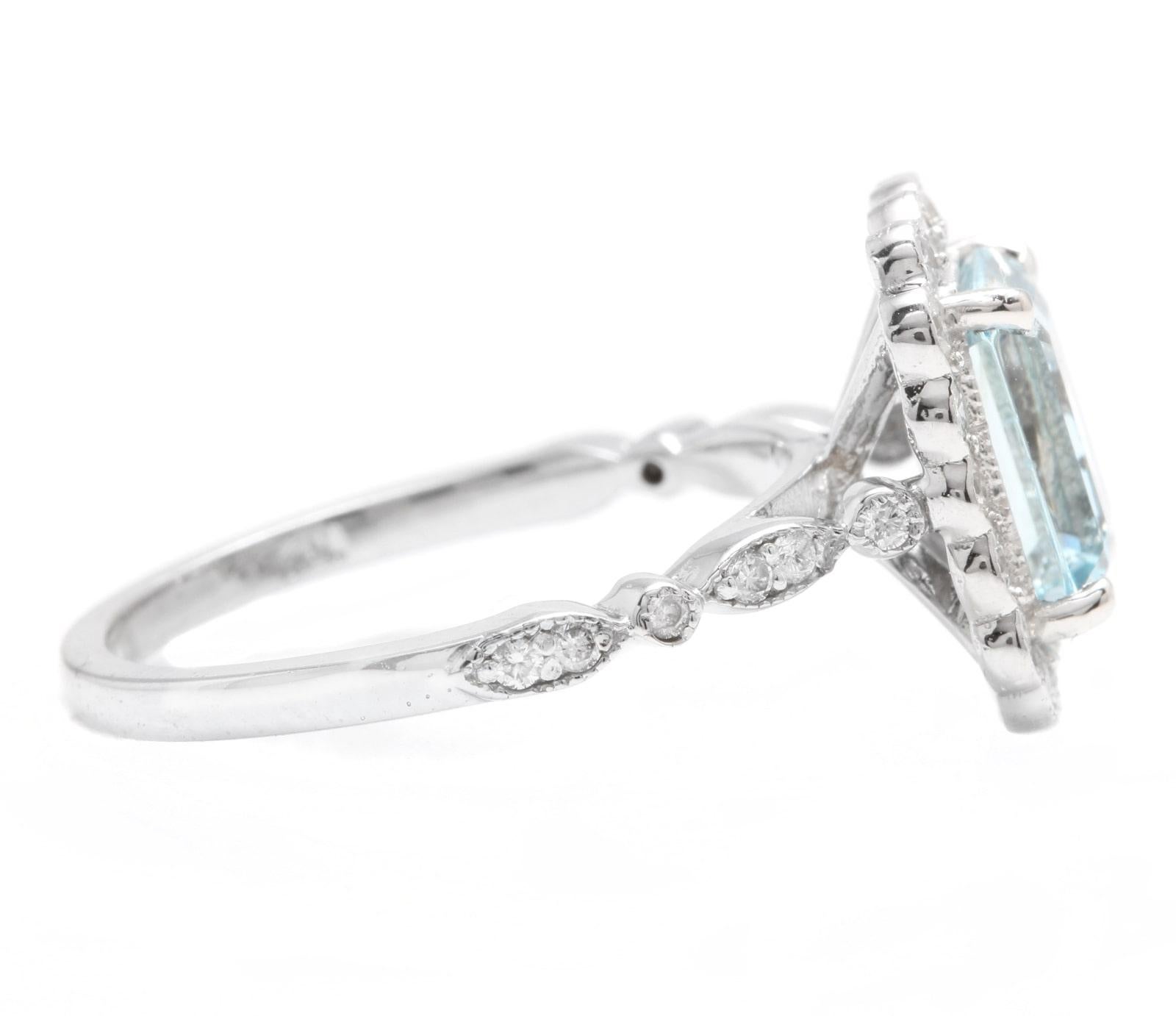 Mixed Cut 2.60 Carats Natural Aquamarine and Diamond 14k Solid White Gold Ring For Sale