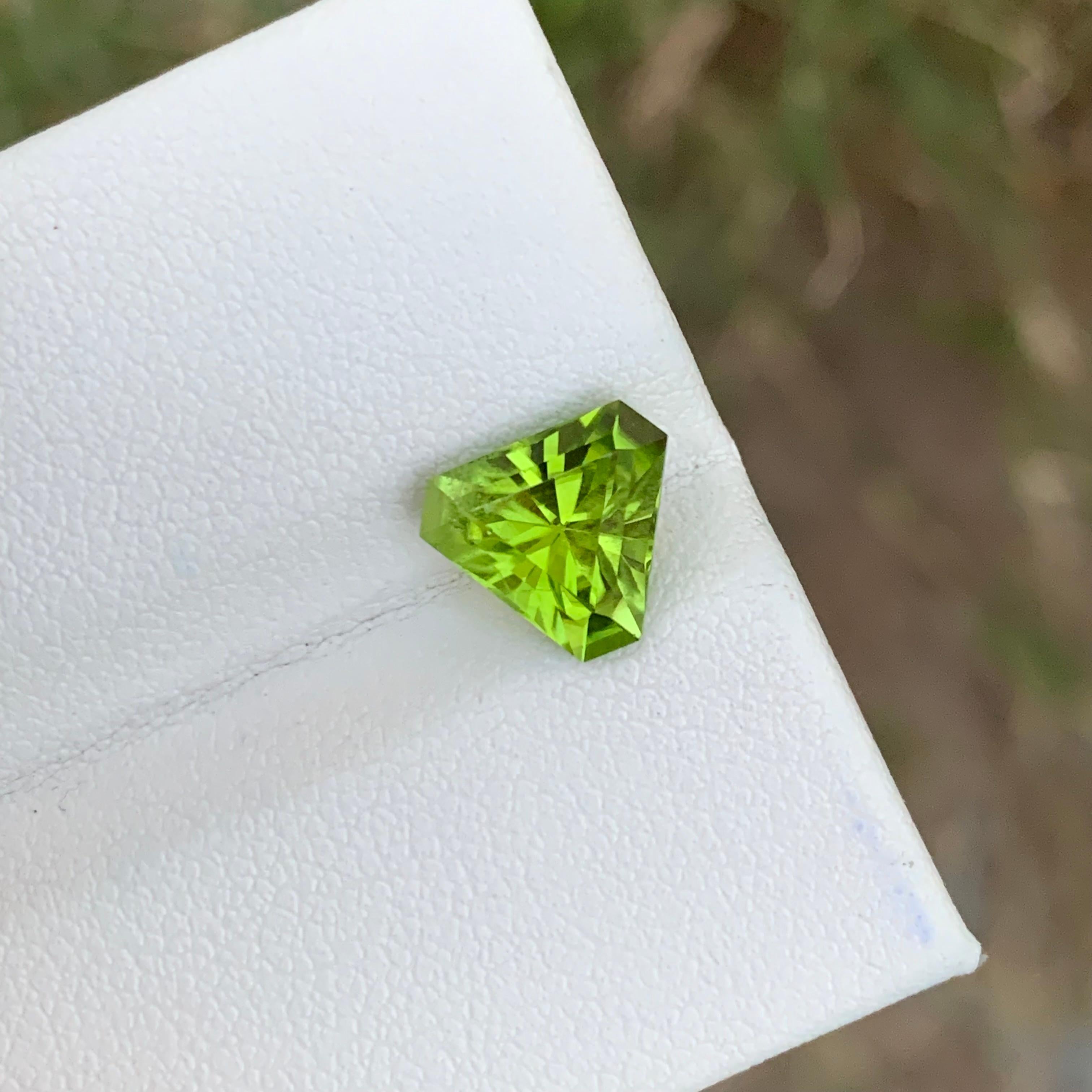 august 28th birthstone