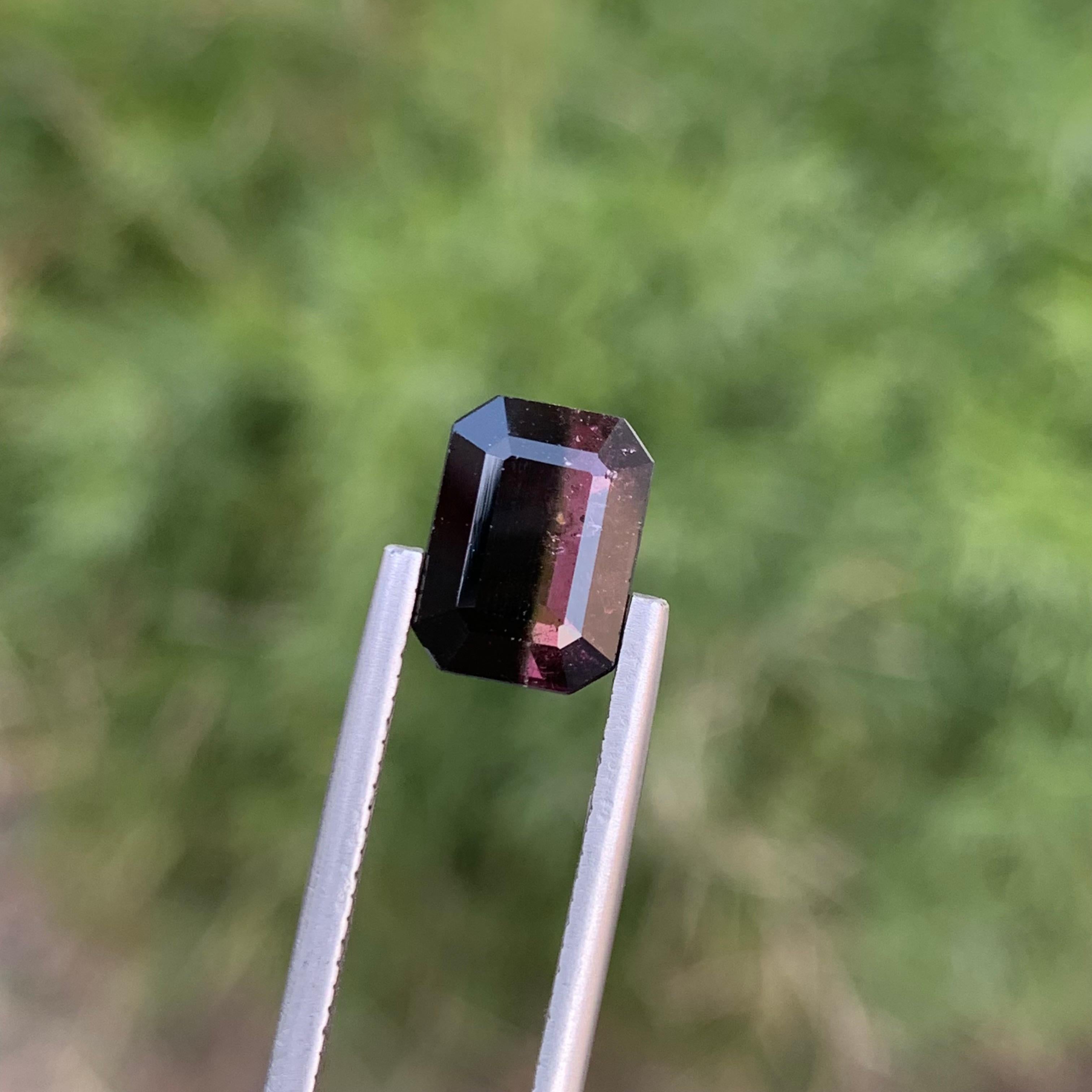 Arts and Crafts 2.60 Carats Natural Loose Bi Colour Tourmaline Gem For Ring Emerald Shape  For Sale