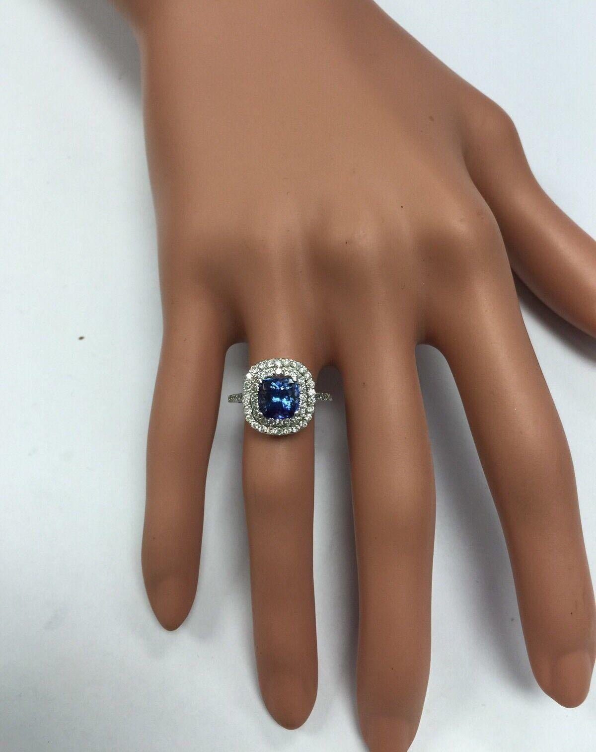 Women's 2.60 Carat Natural Very Nice Looking Tanzanite and Diamond 14K Solid White Gold For Sale