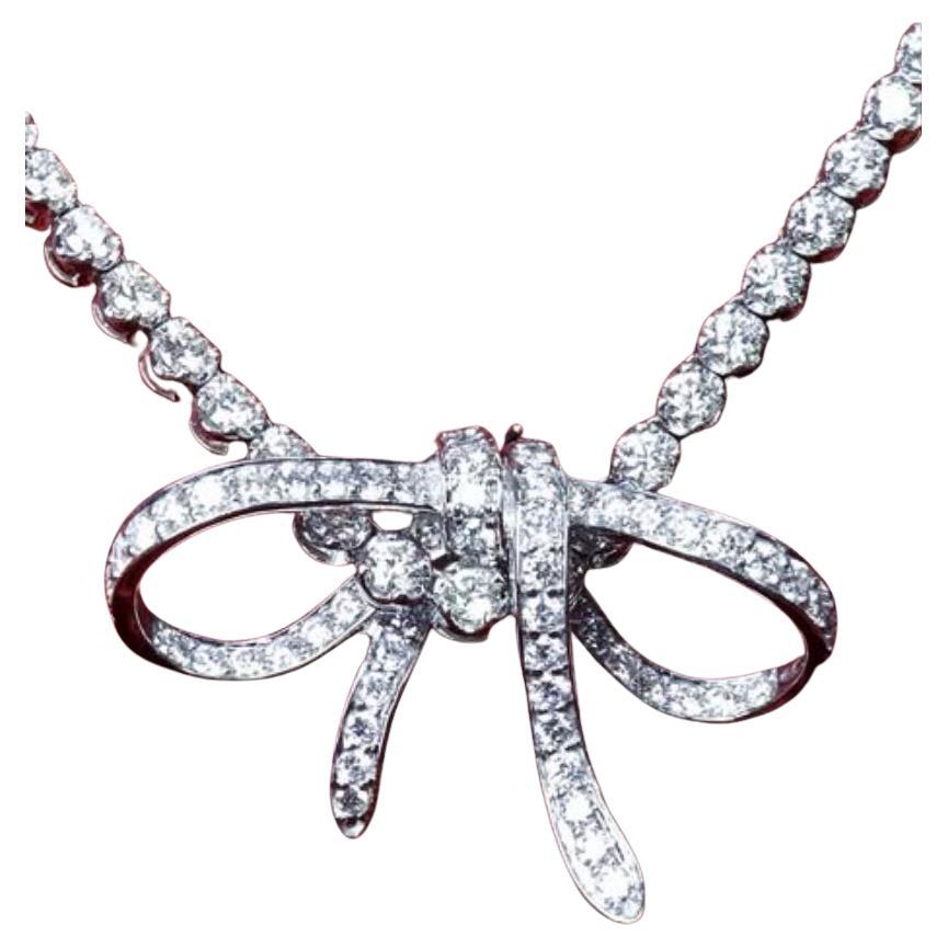 2,60 Karat  Runder Brillant Diamanten 18K Gold Anhänger