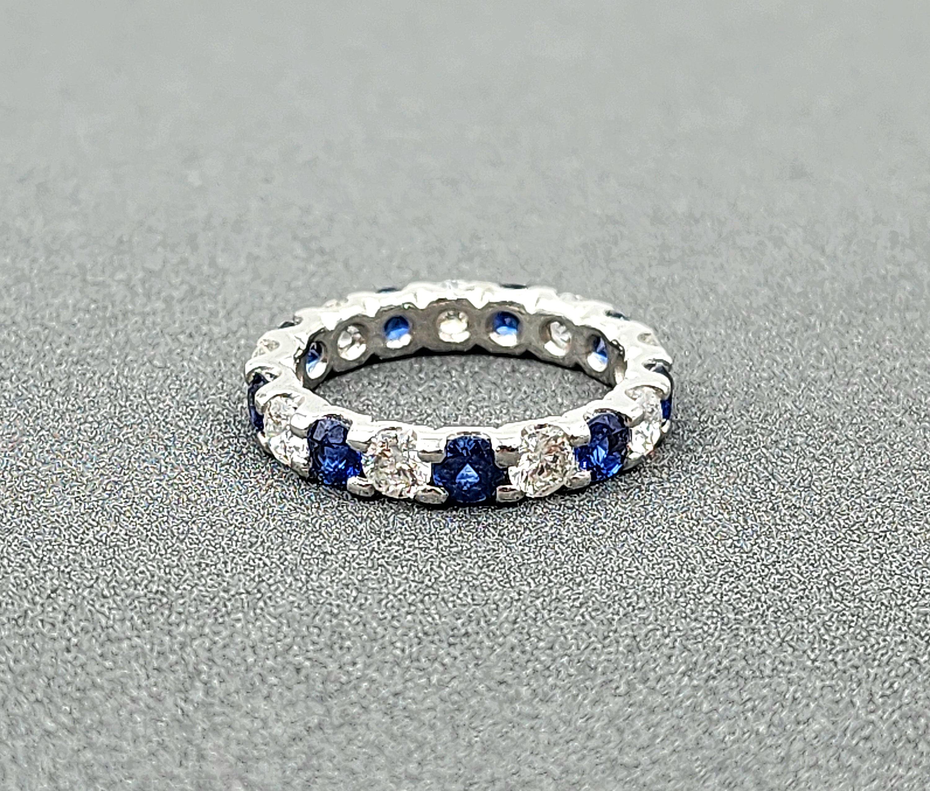 2.60 ct Natural Sapphire & Diamond Eternity Ring For Sale 2
