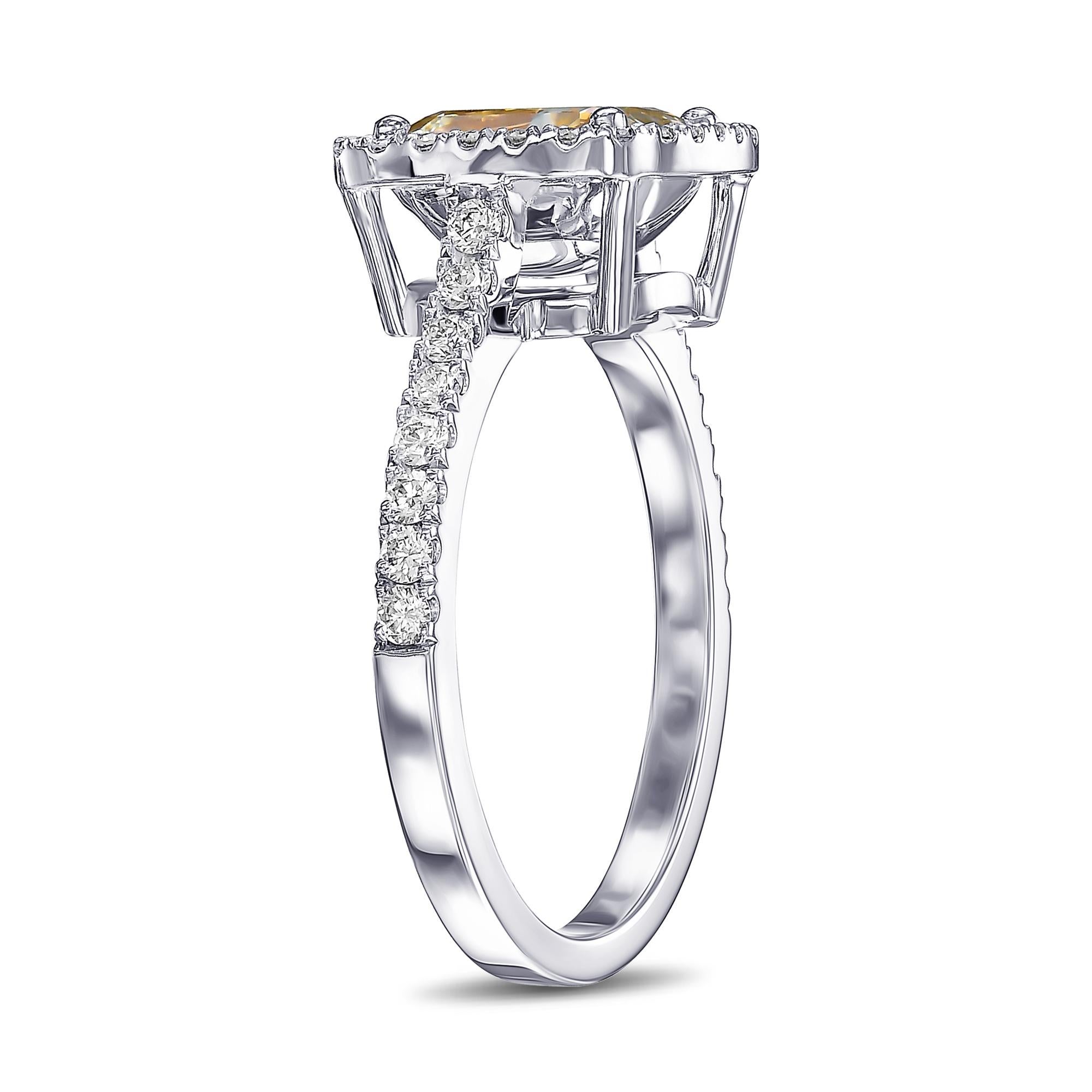 Art Deco NO RESERVE - 2.60Cttw Fancy Diamond Halo, 18 Karat White Gold Ring