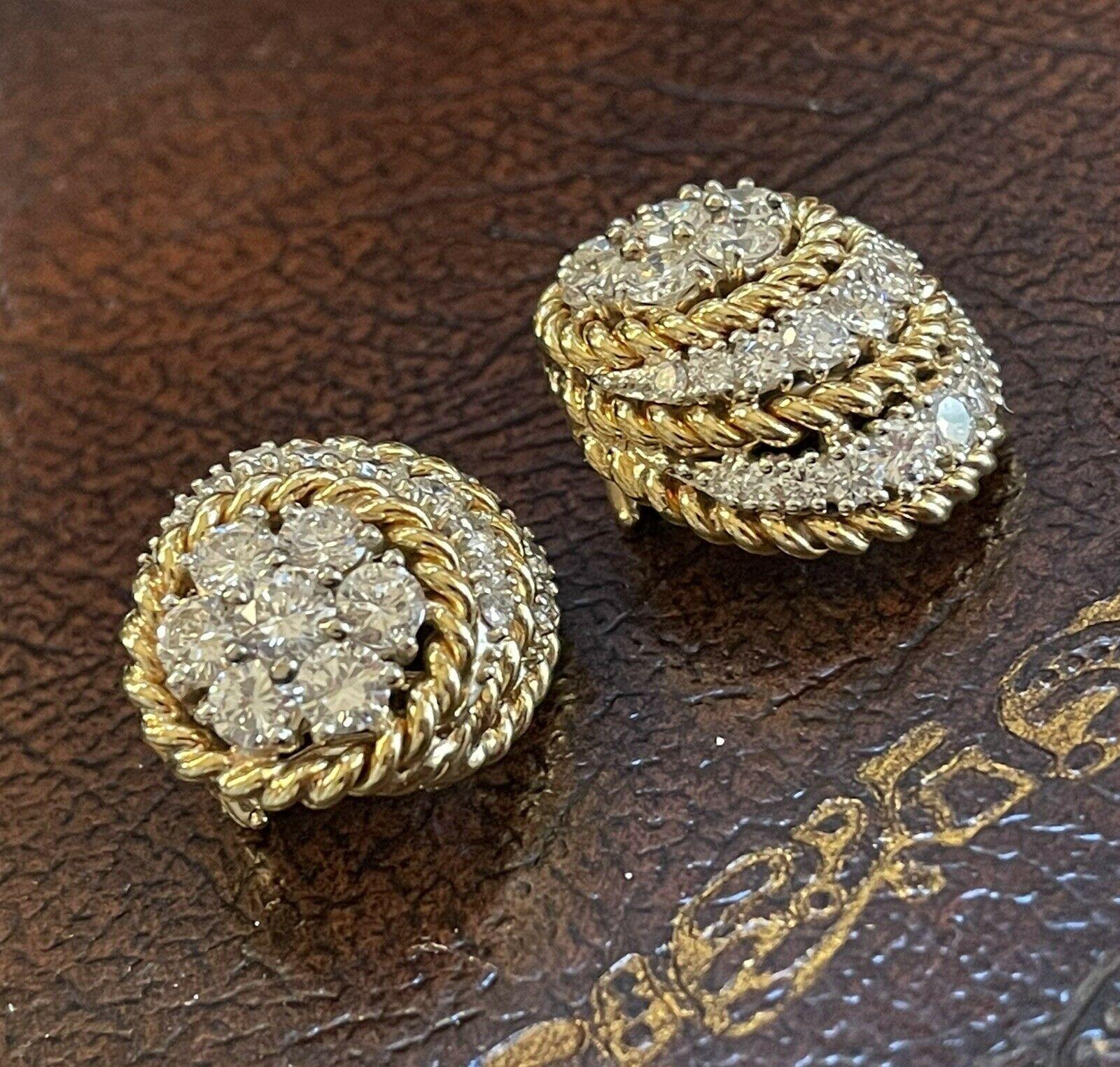 $26000 / 8.5 CT Diamond 'IF-VVS/D' Statement Earrings / 18K Gold / Top Luxury In Excellent Condition In Rancho Mirage, CA