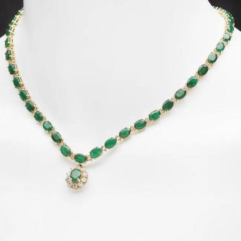 Mixed Cut 26.00Ct Natural Emerald and Diamond 14K Solid Yellow Gold Necklace For Sale