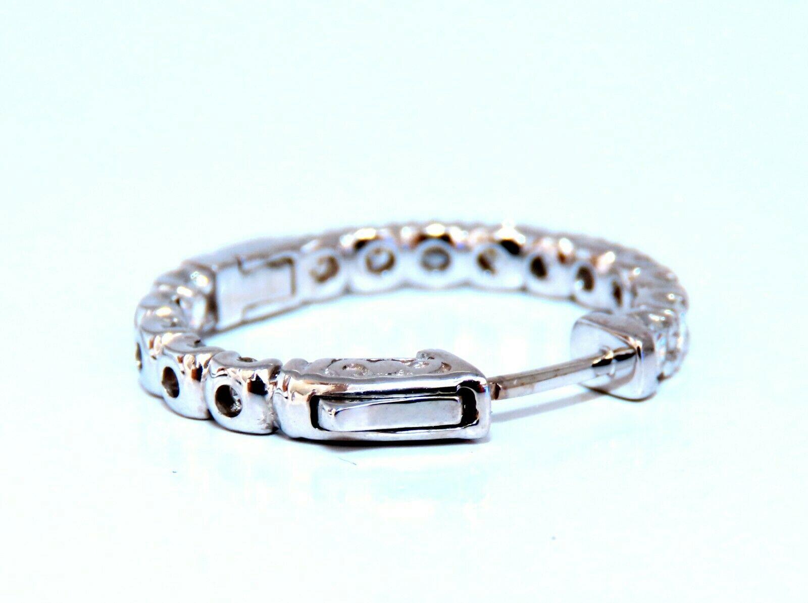 2.60ct Natural Round Diamond Hoop Earrings 14kt en Nuevo estado para la venta en New York, NY