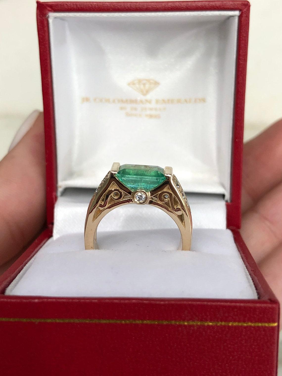 2.60tcw 14K East to West Colombian Emerald & Diamond Accent Ring For Sale 1