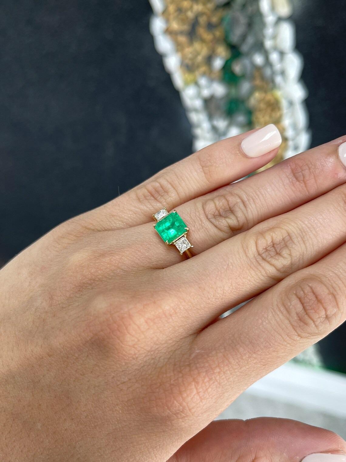 2.60tcw 14K Vivid Asscher Cut Colombian Emerald & Princess Cut Diamond 3S Ring For Sale 3