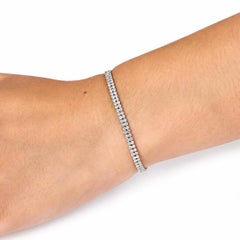 Bracelet « tennis » à double rangée de diamants naturels de 2,61 carats, en or blanc 14 carats