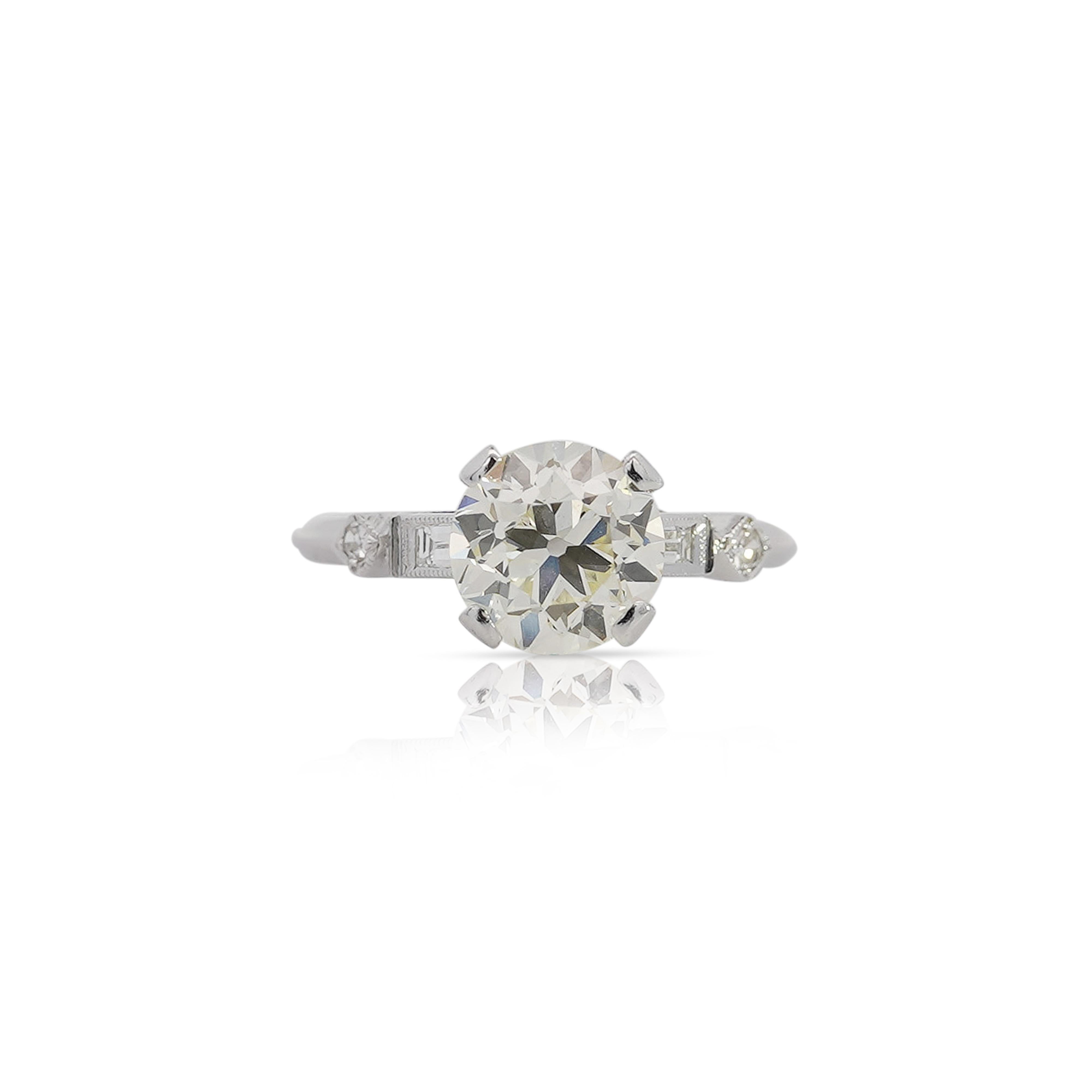 2.61 Carat European Cut M-N/VS1 Diamond Vintage Art Deco Engagement Ring For Sale 1