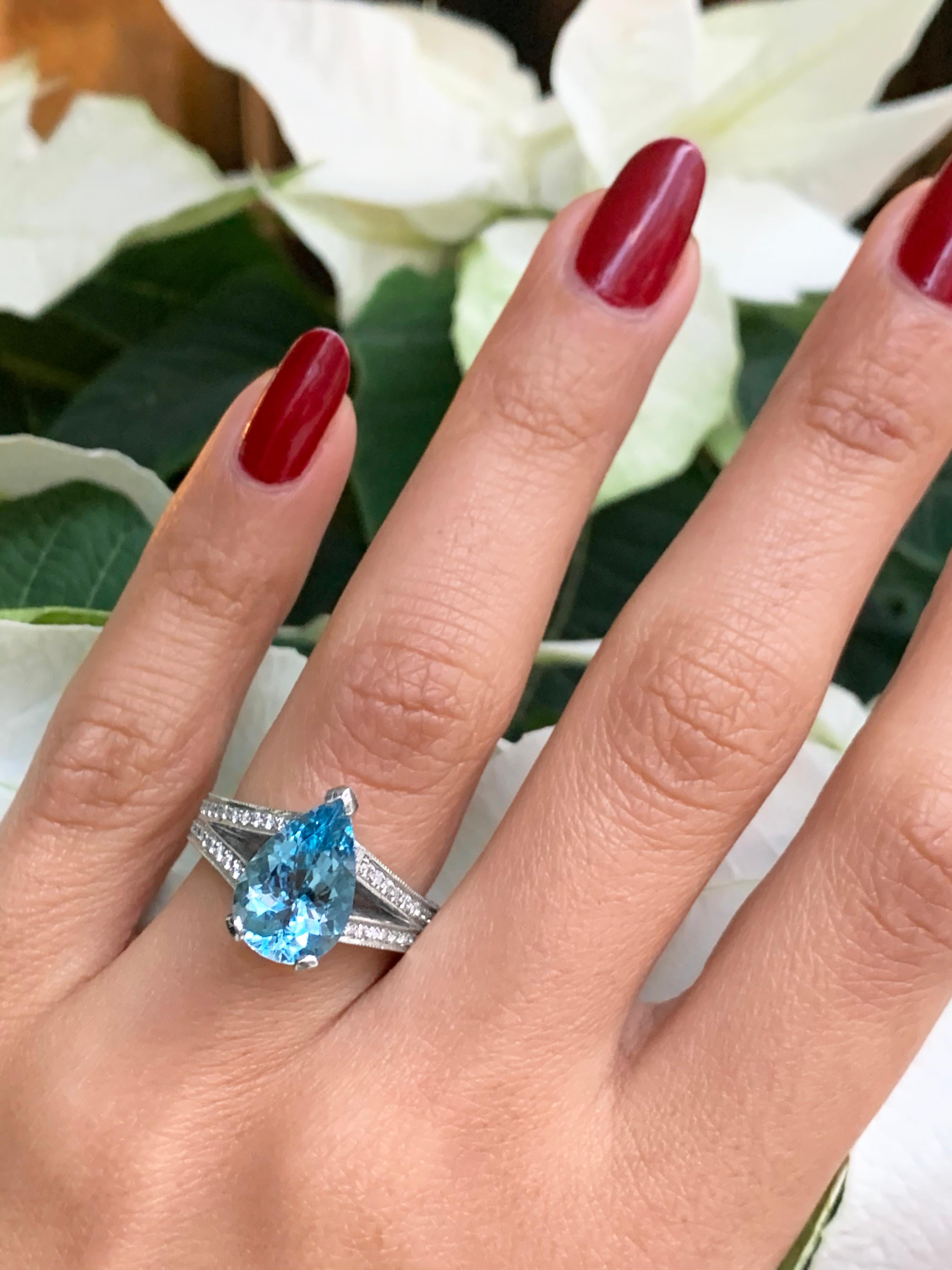aquamarine pear shaped engagement ring