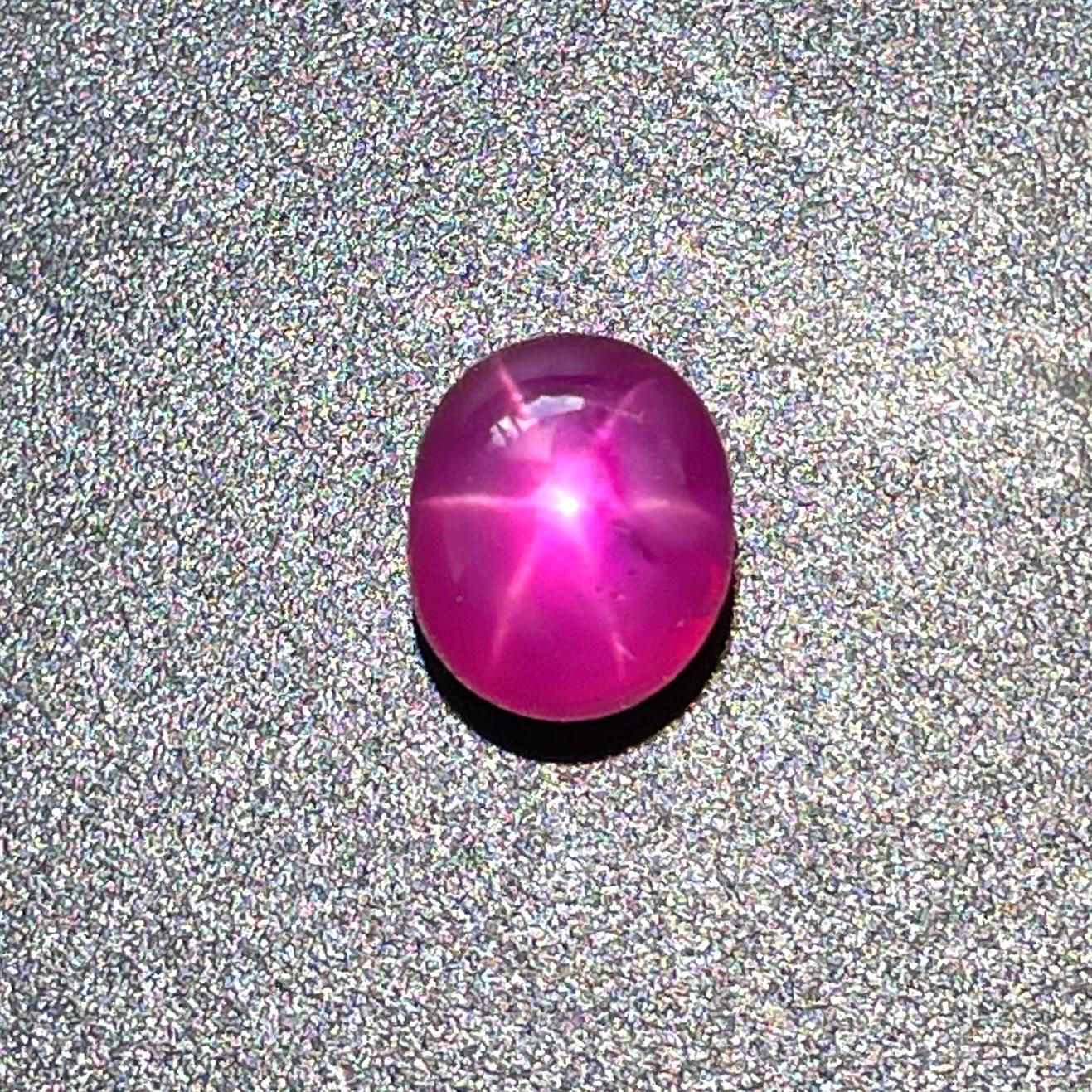 2,61 Ct Certificato GIT Rubino naturale della Birmania gemma rossa colore occhi puliti in vendita 2