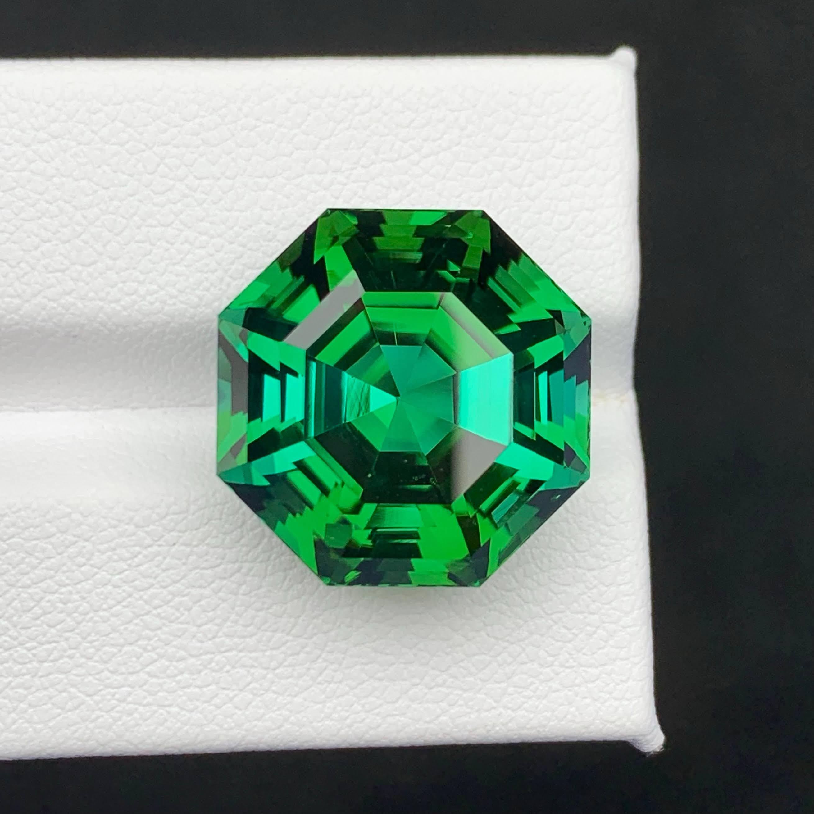 Weight 26.10 carat 
Dimensions 17.2x17.2x13.4mm
Treatment None
Origin Afghan 
Clarity Loup Clean 
Shape Cut Hexagonal 




This magnificent 26.10 Carat Greenish Blue Tourmaline is a true collector’s treasure, featuring a bold hexagonal cut that