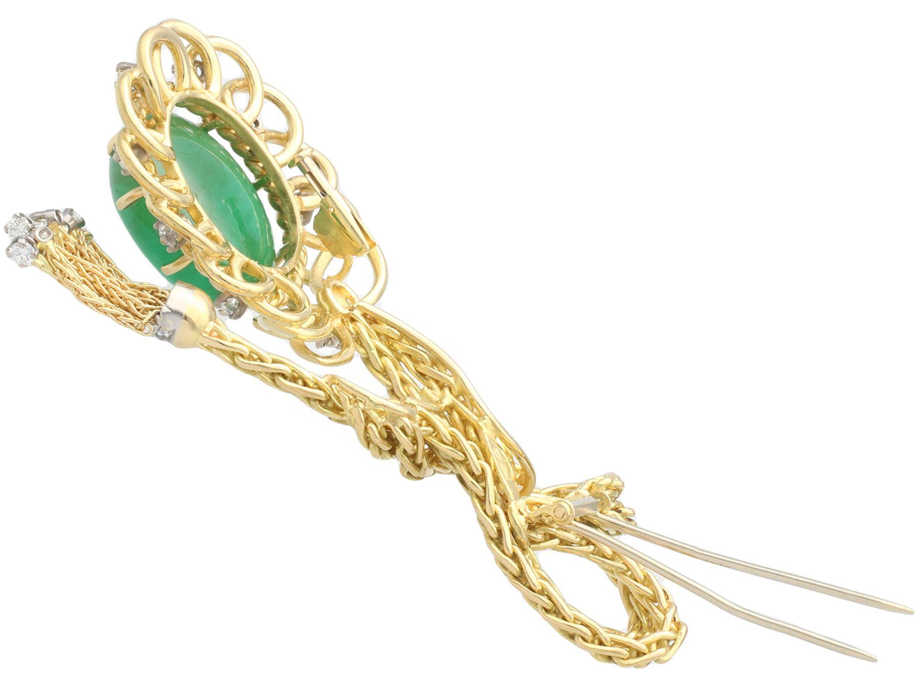 26.16 Carat Emerald and Diamond Yellow Gold Brooch Pendant For Sale 1