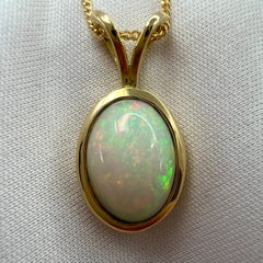 2.61ct Fine White Opal Oval Cabochon 18 Karat Yellow Gold Pendant Necklace