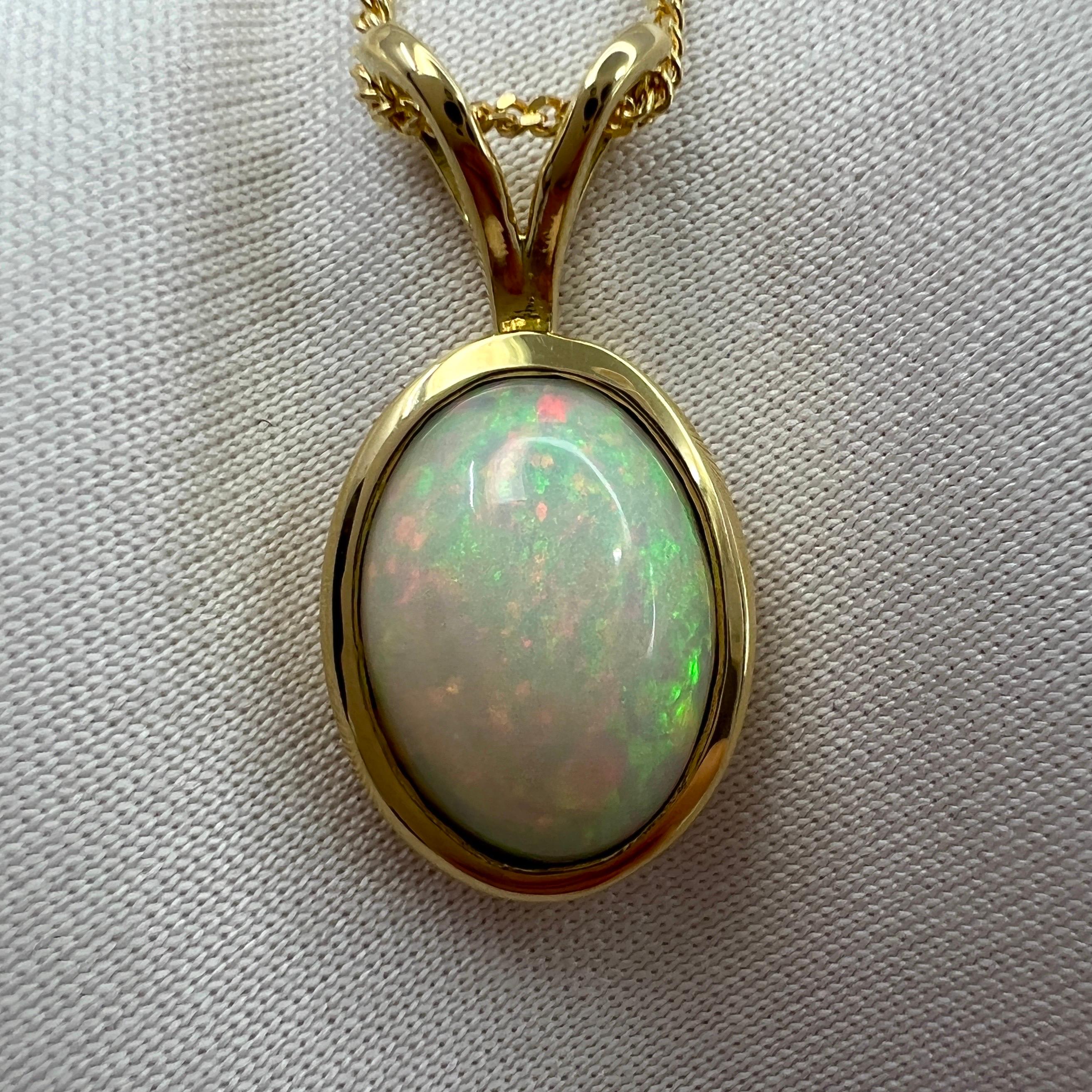 2.61ct Fine White Opal Oval Cabochon 18 Karat Yellow Gold Pendant Necklace For Sale 5