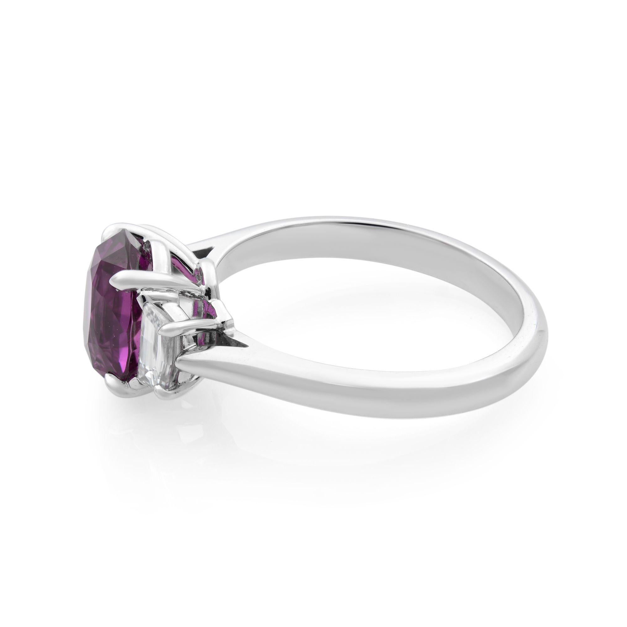 Modern 2.61cts Oval Pink Sapphire & Diamond Three Stone Engagement Ring 18K White Gold For Sale