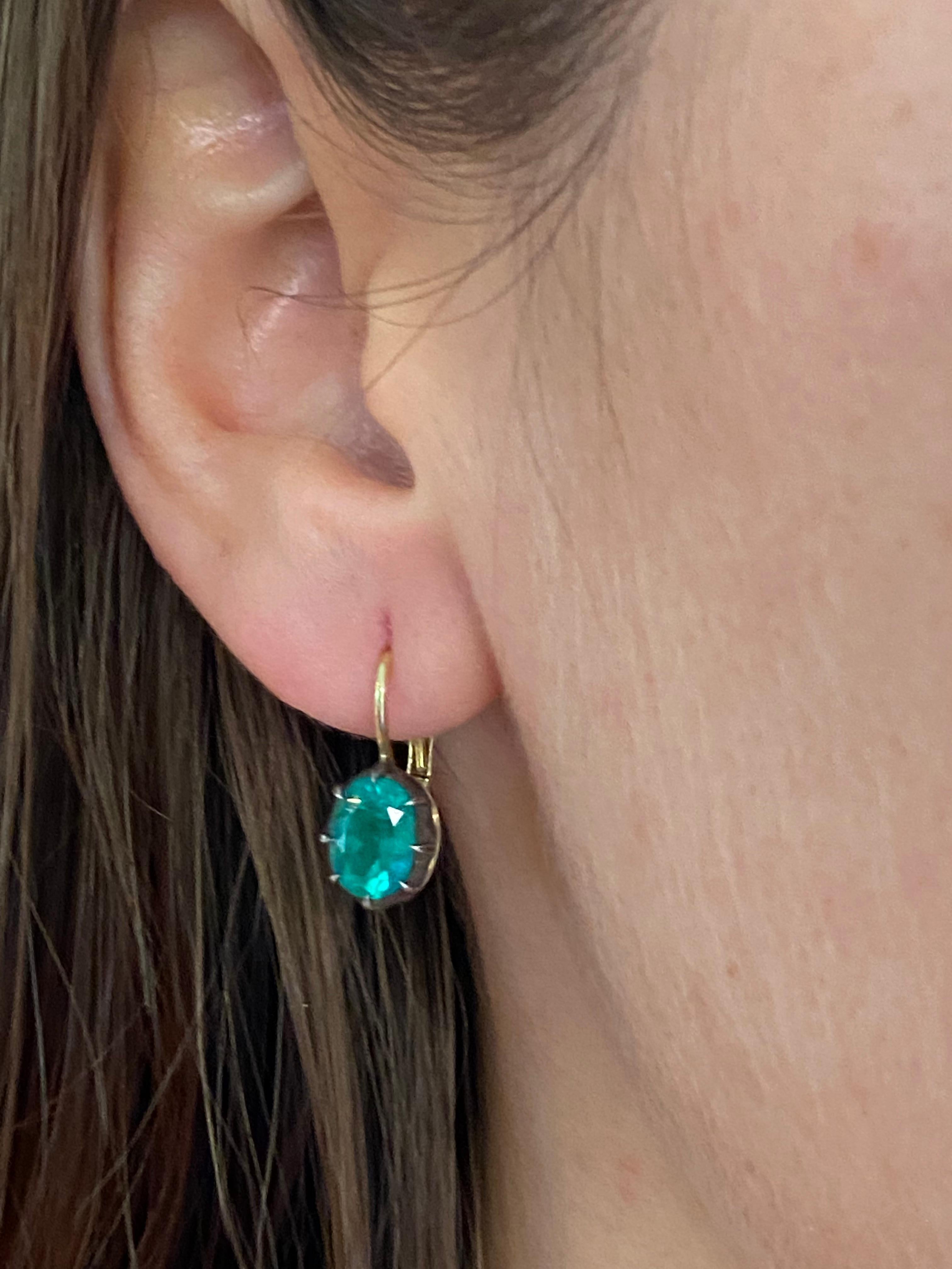 Fred Leighton Colombian Emerald & 18 Karat Yellow Gold Drop Earrings For Sale 10