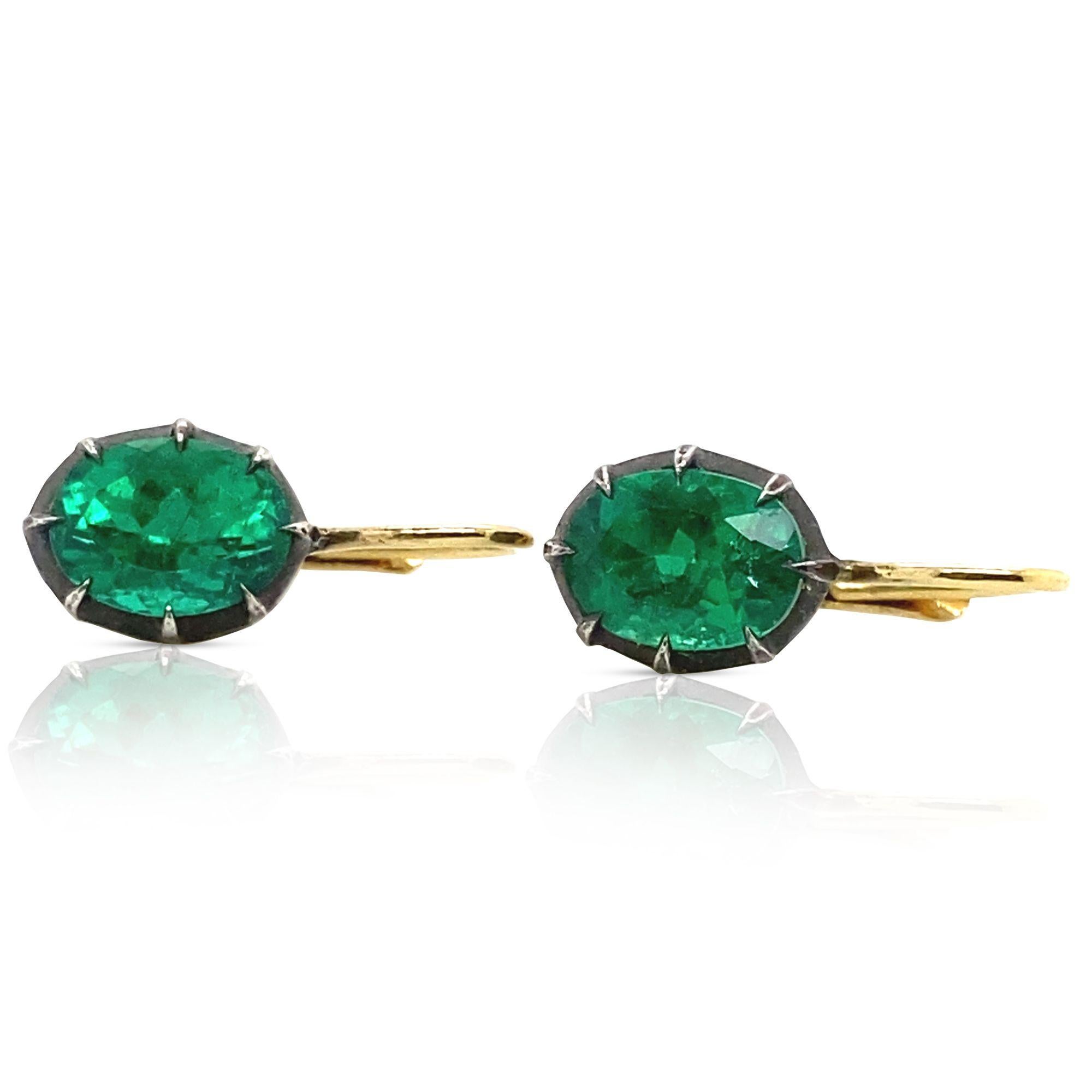 Emeralds, one of the most sought after gemstones in the world. The history, the colour, the fascination with this stone goes back centuries when Royal families & the privileged few would collect incredible jewels showcasing their majesty. Colombia