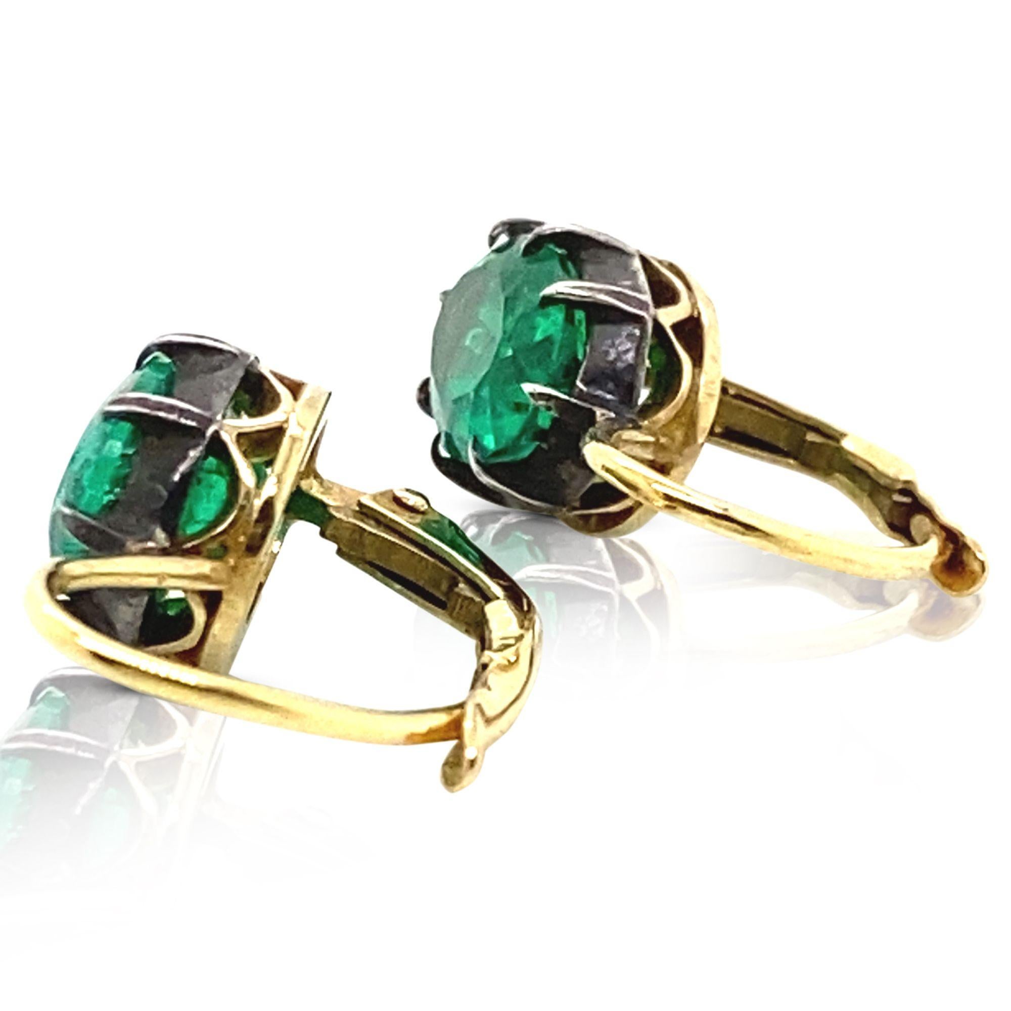 Oval Cut Fred Leighton Colombian Emerald & 18 Karat Yellow Gold Drop Earrings For Sale