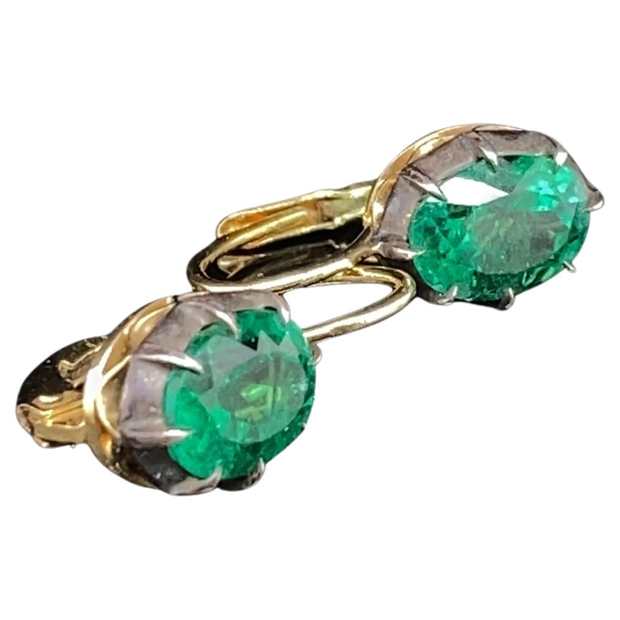 Women's Fred Leighton Colombian Emerald & 18 Karat Yellow Gold Drop Earrings For Sale