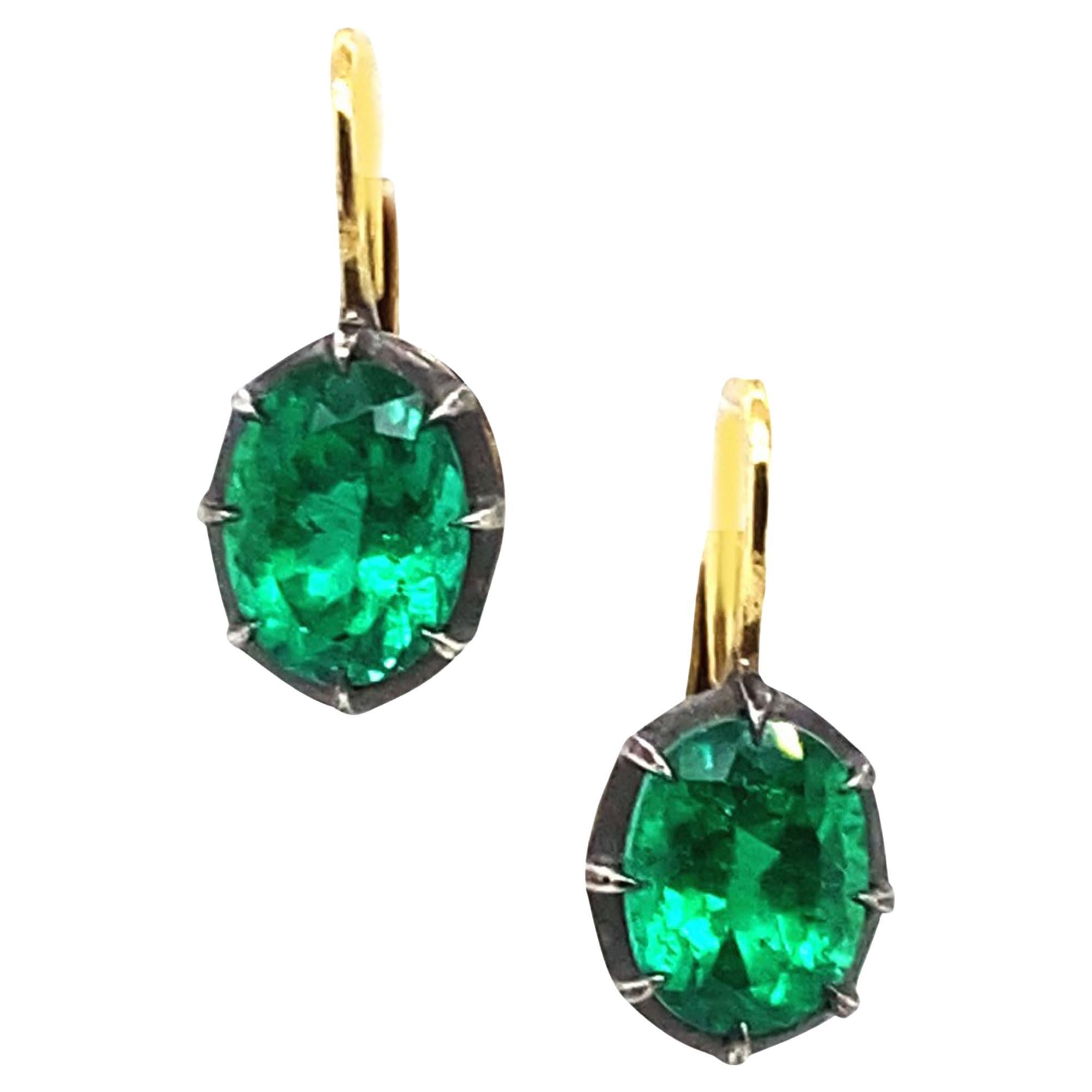 Fred Leighton Colombian Emerald & 18 Karat Yellow Gold Drop Earrings For Sale