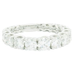 2.62 Carat Eternity Diamond Ring in 18 Karat Gold