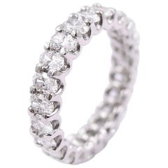 2.62 Carat Oval Diamond Wedding Band in Platinum