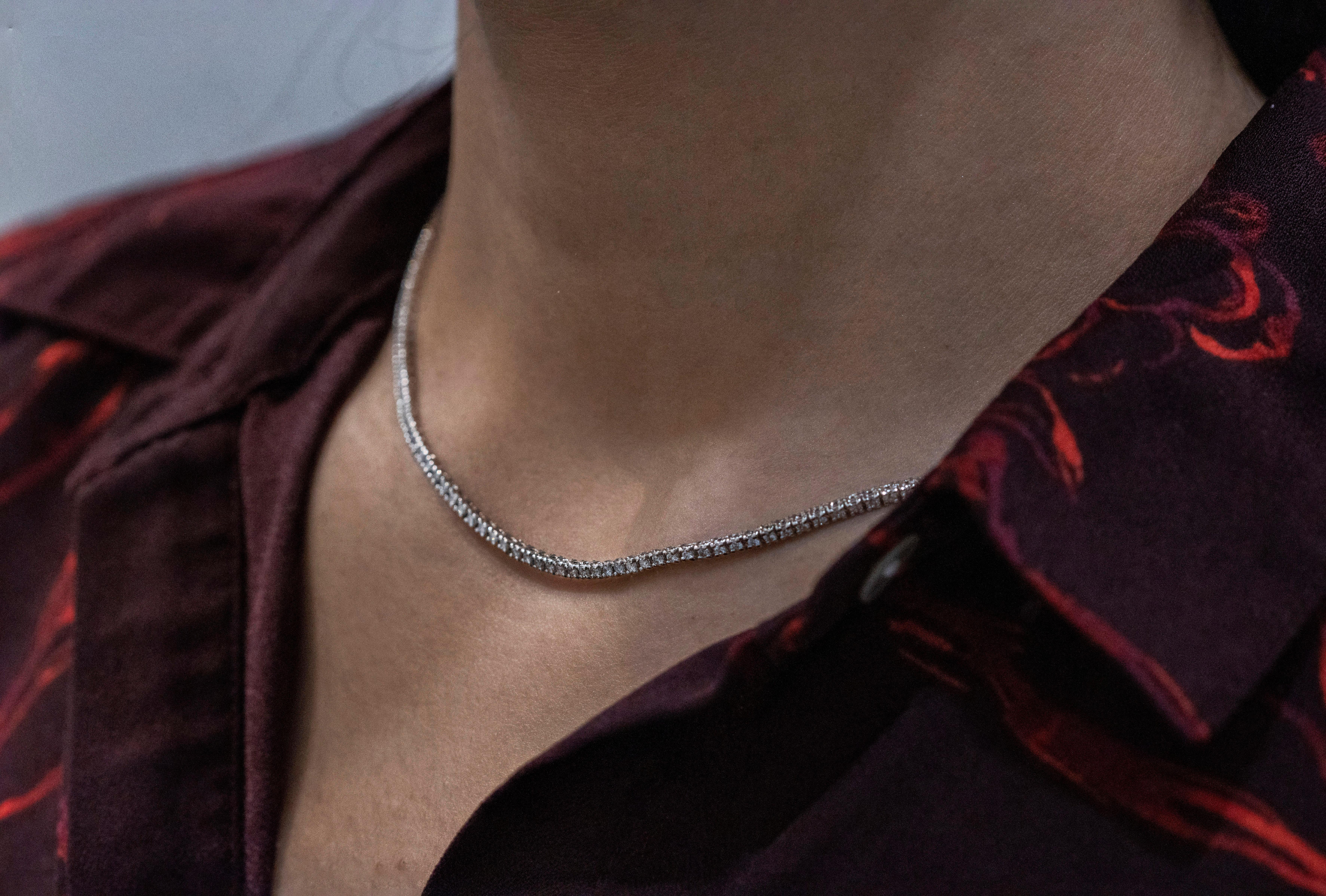 2.62 Karat runder Diamant-Tennis-Halskette aus 14k Weißgold (Rundschliff) im Angebot