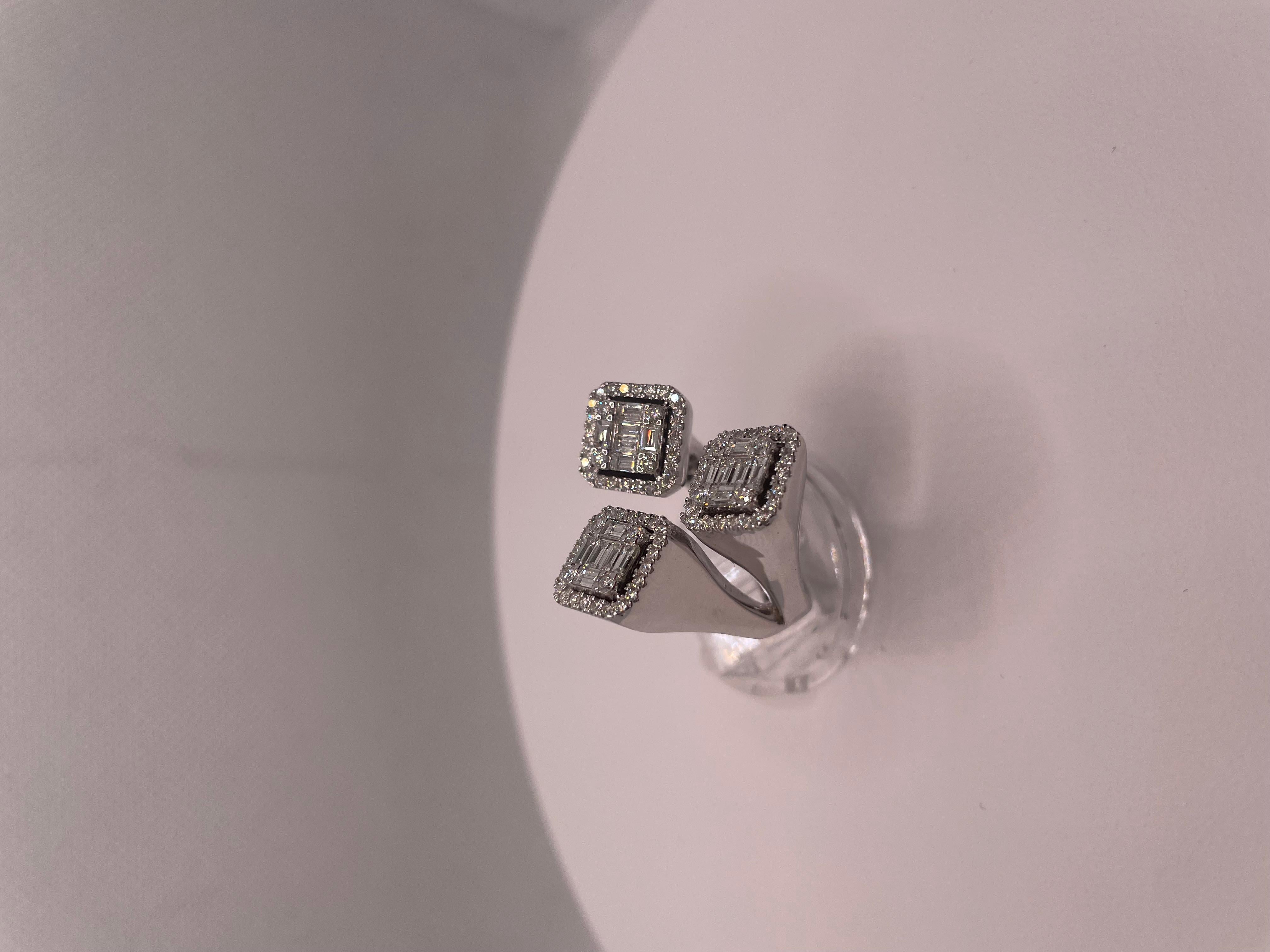 Anello con diamante a triplo ottagono da 2,62 carati in vendita 7